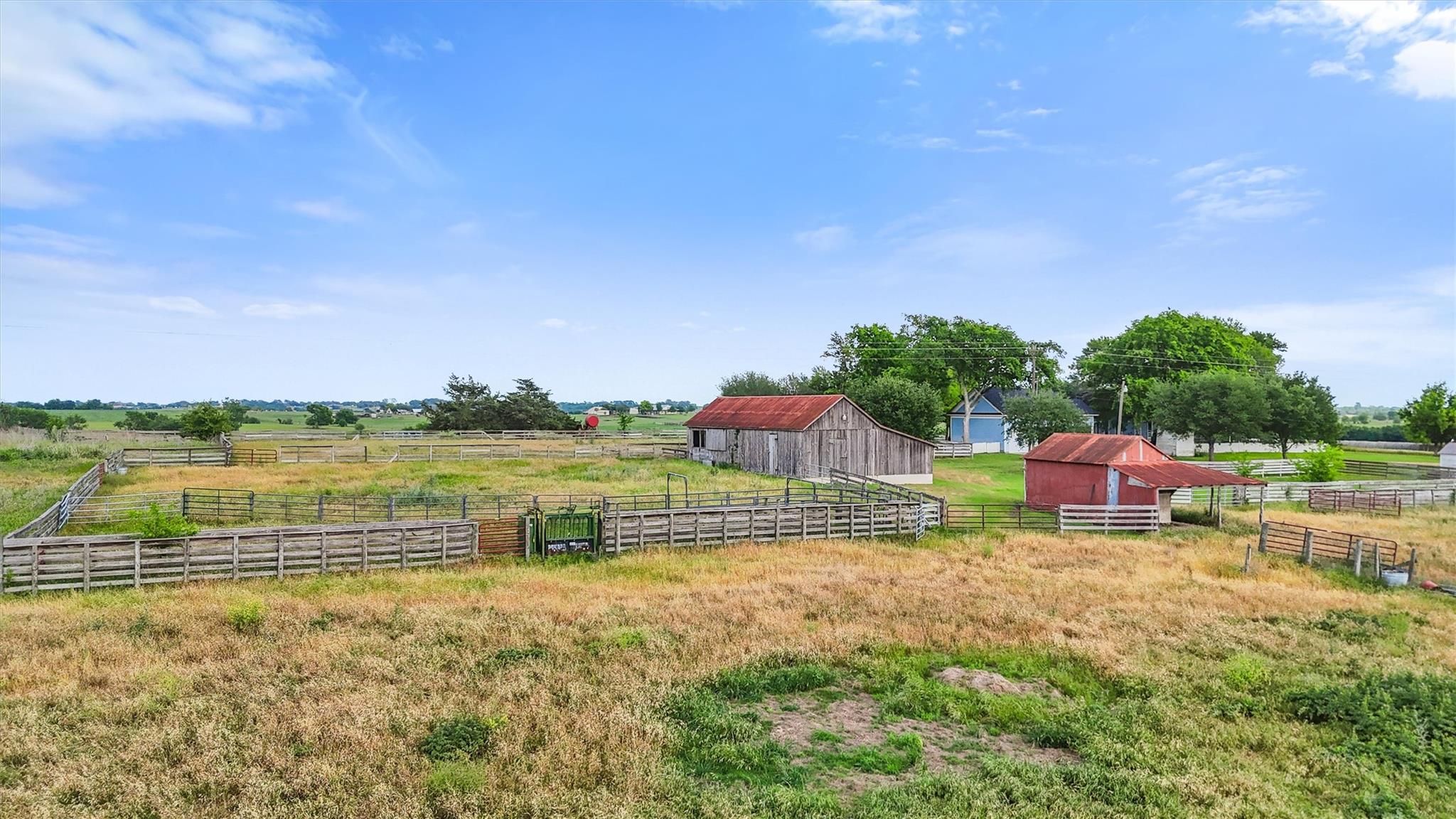 9058 Sam Houston Rd, Brenham, TX 77833