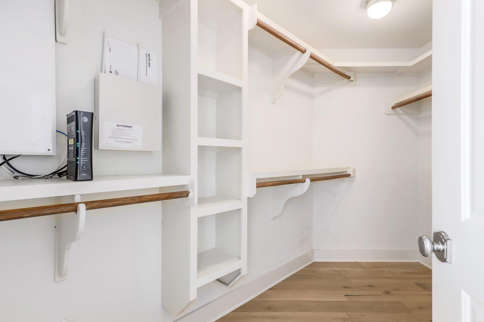 1010 Hillside Ave, Austin, TX 78704