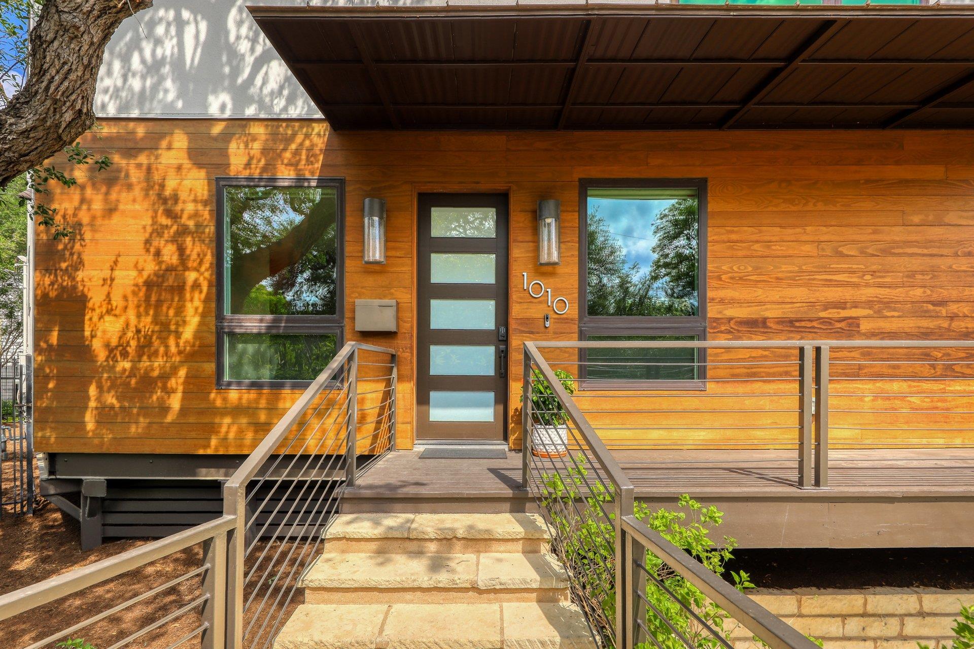 1010 Hillside Ave, Austin, TX 78704