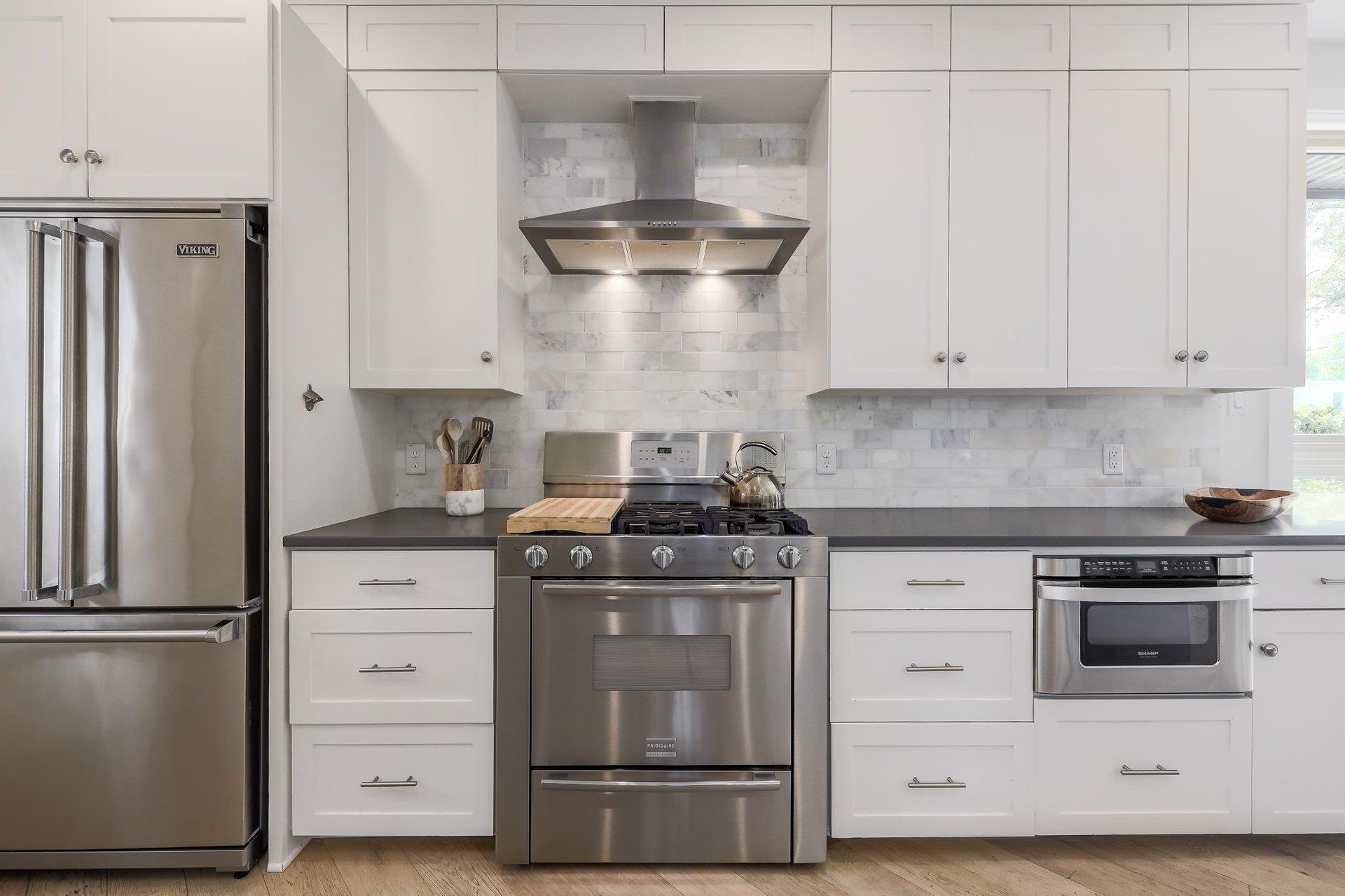 1010 Hillside Ave, Austin, TX 78704