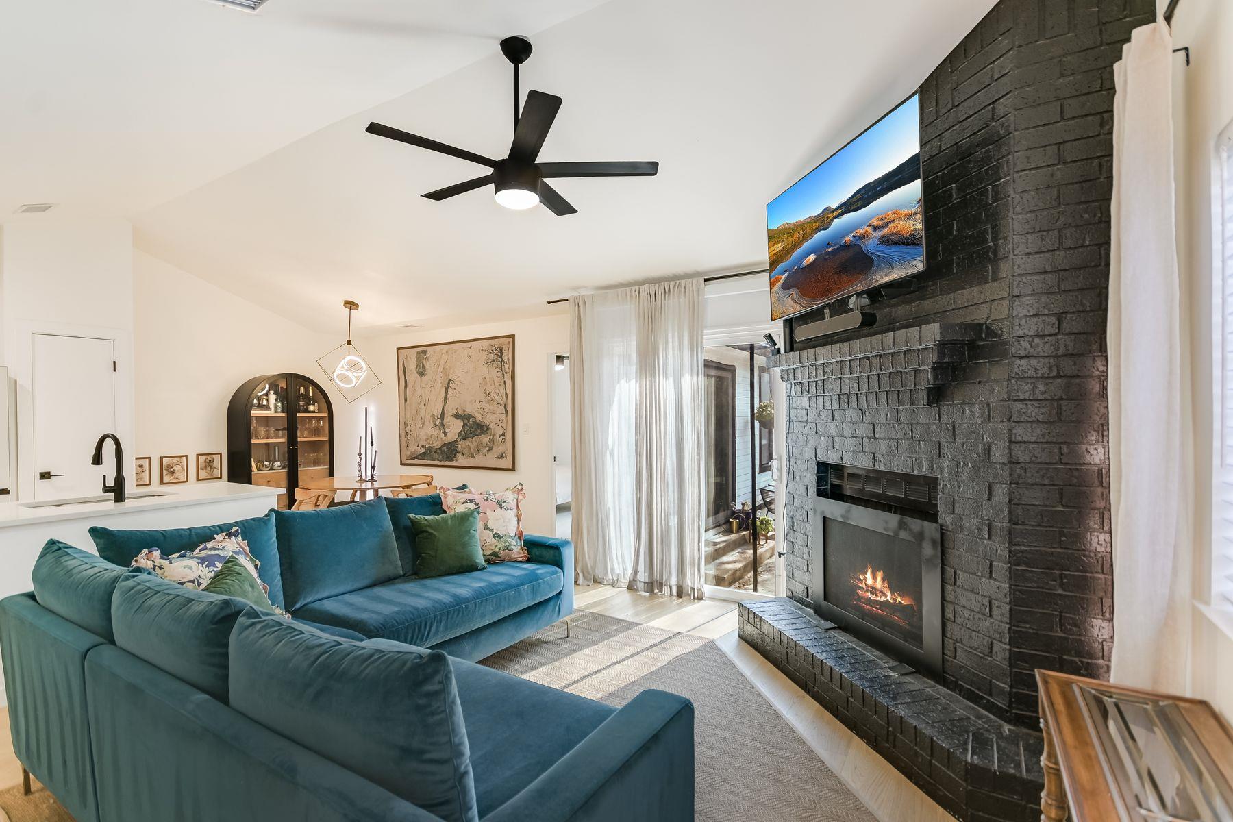 2605 Garrettson Dr # B, Austin, TX 78748