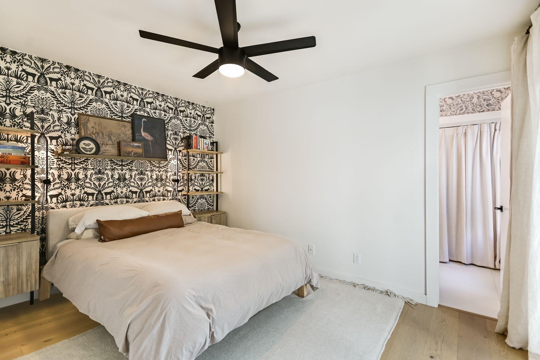 2605 Garrettson Dr # B, Austin, TX 78748