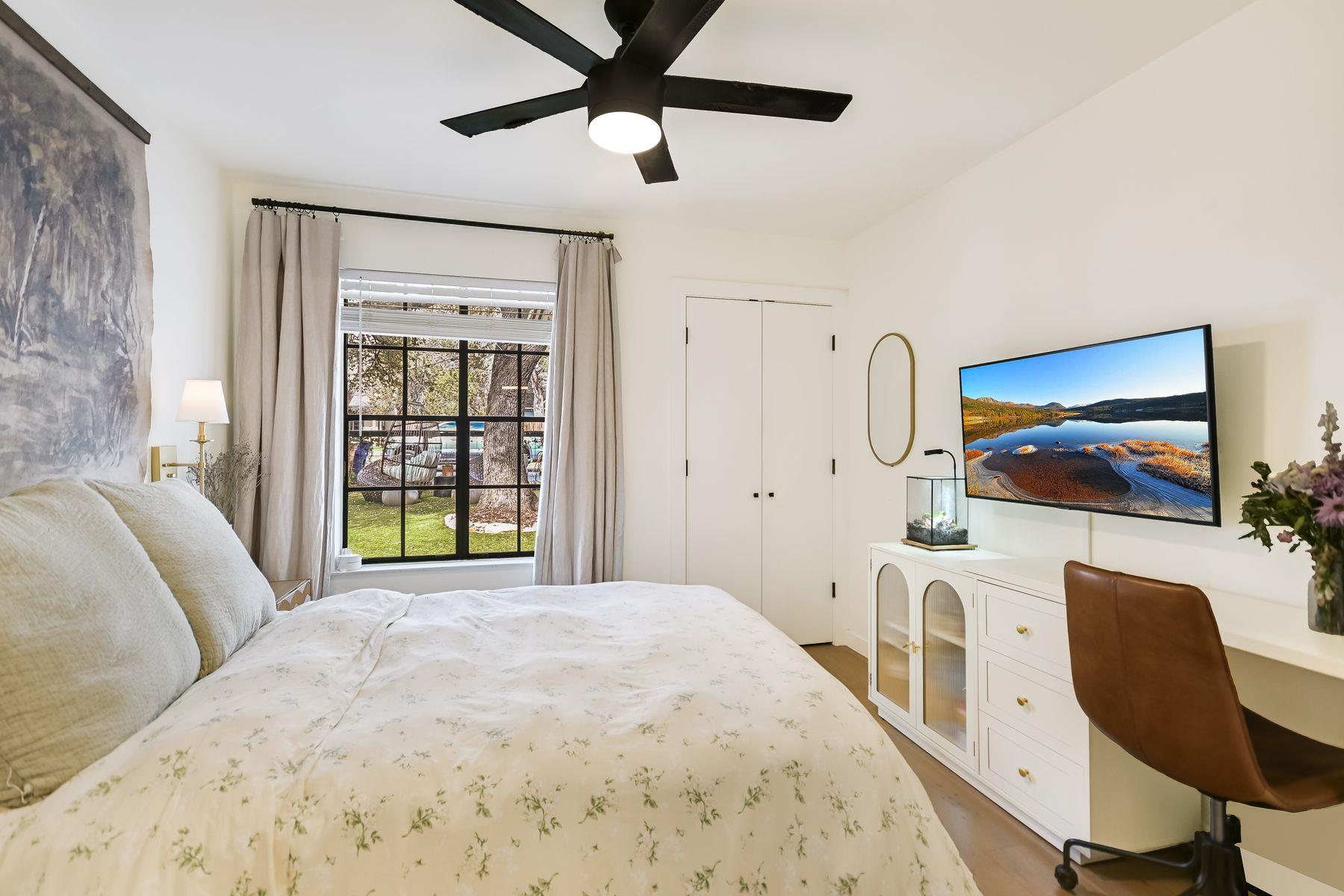 2605 Garrettson Dr # B, Austin, TX 78748