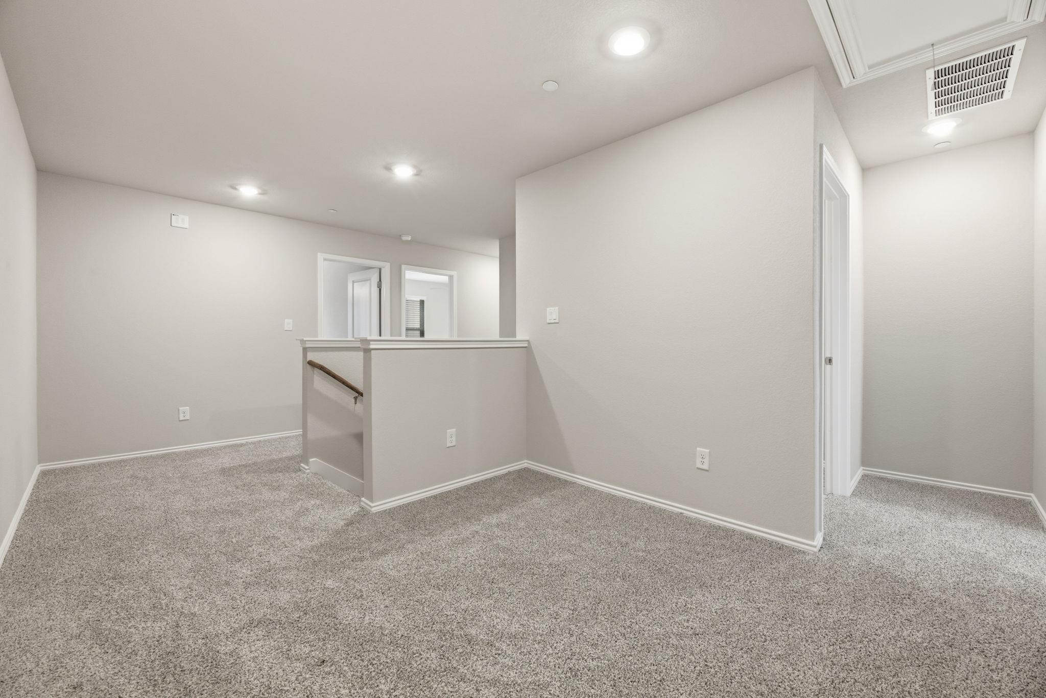 12809 Village Spun Plz, Buda, TX 78610