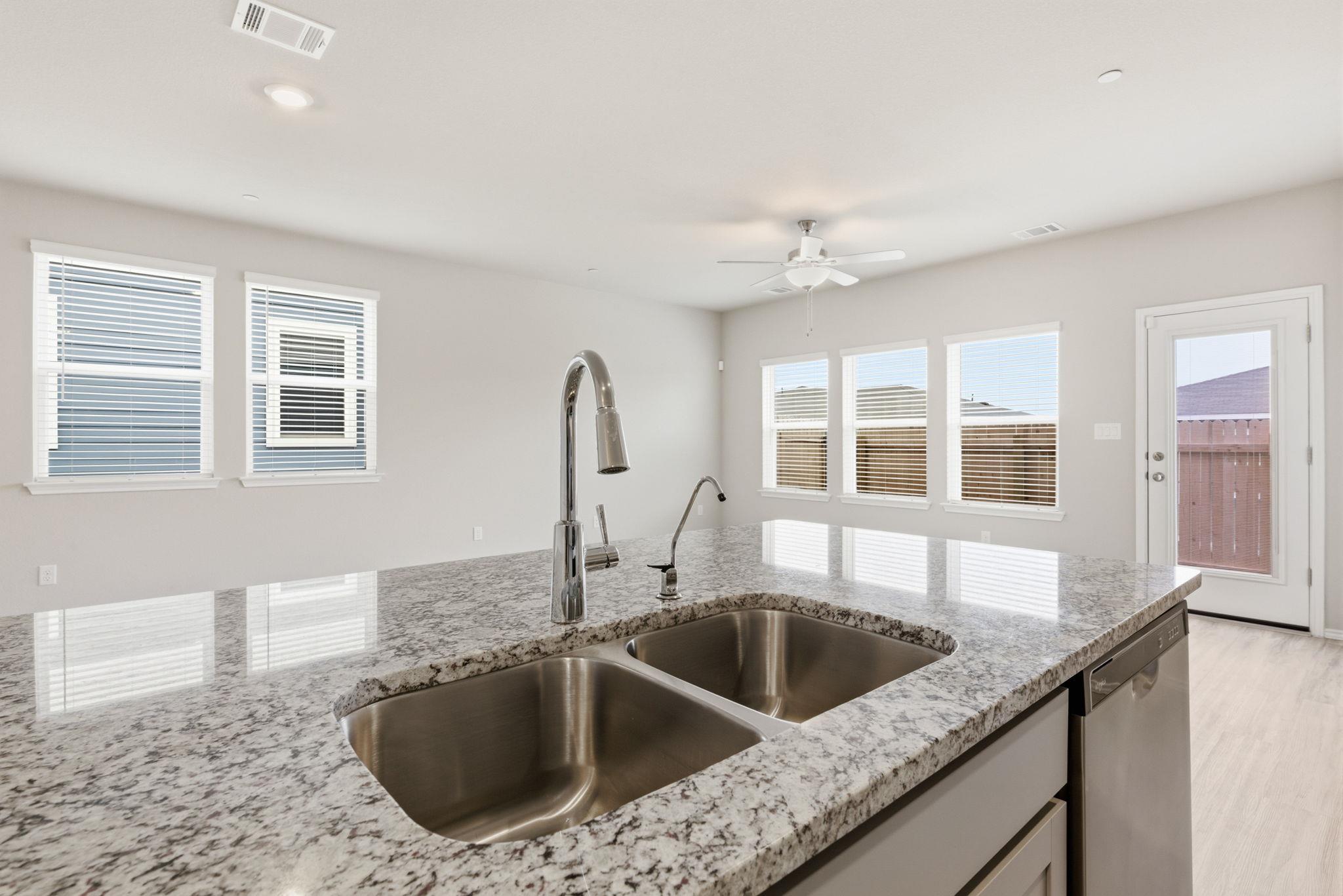 12809 Village Spun Plz, Buda, TX 78610