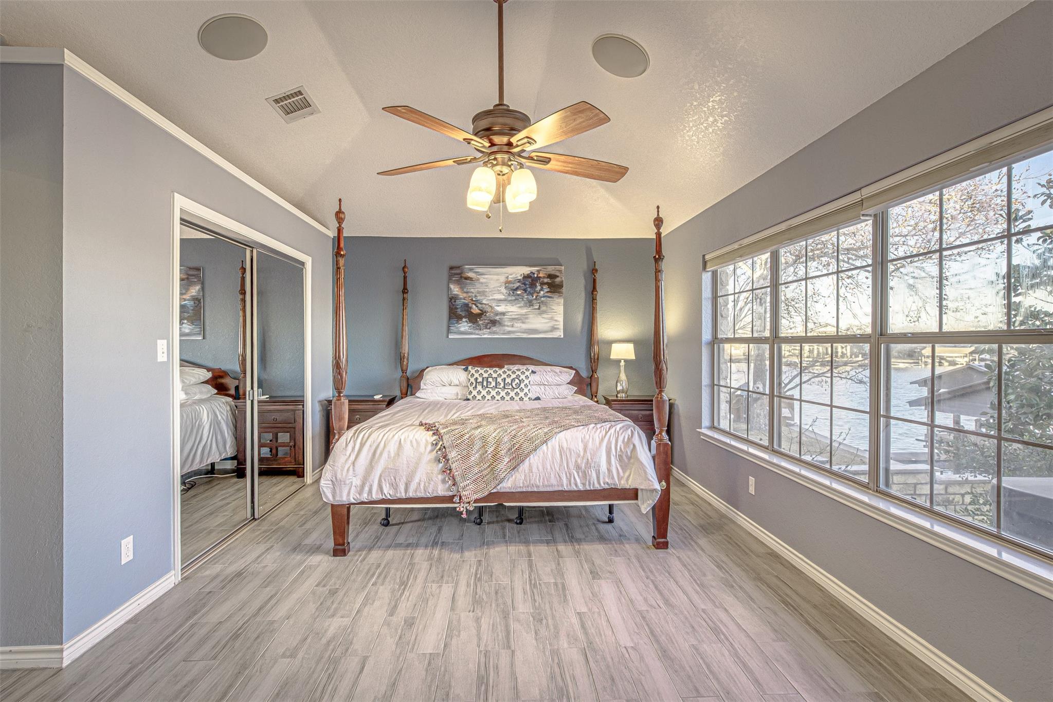 609 E Briarway Dr, Granite Shoals, TX 78654