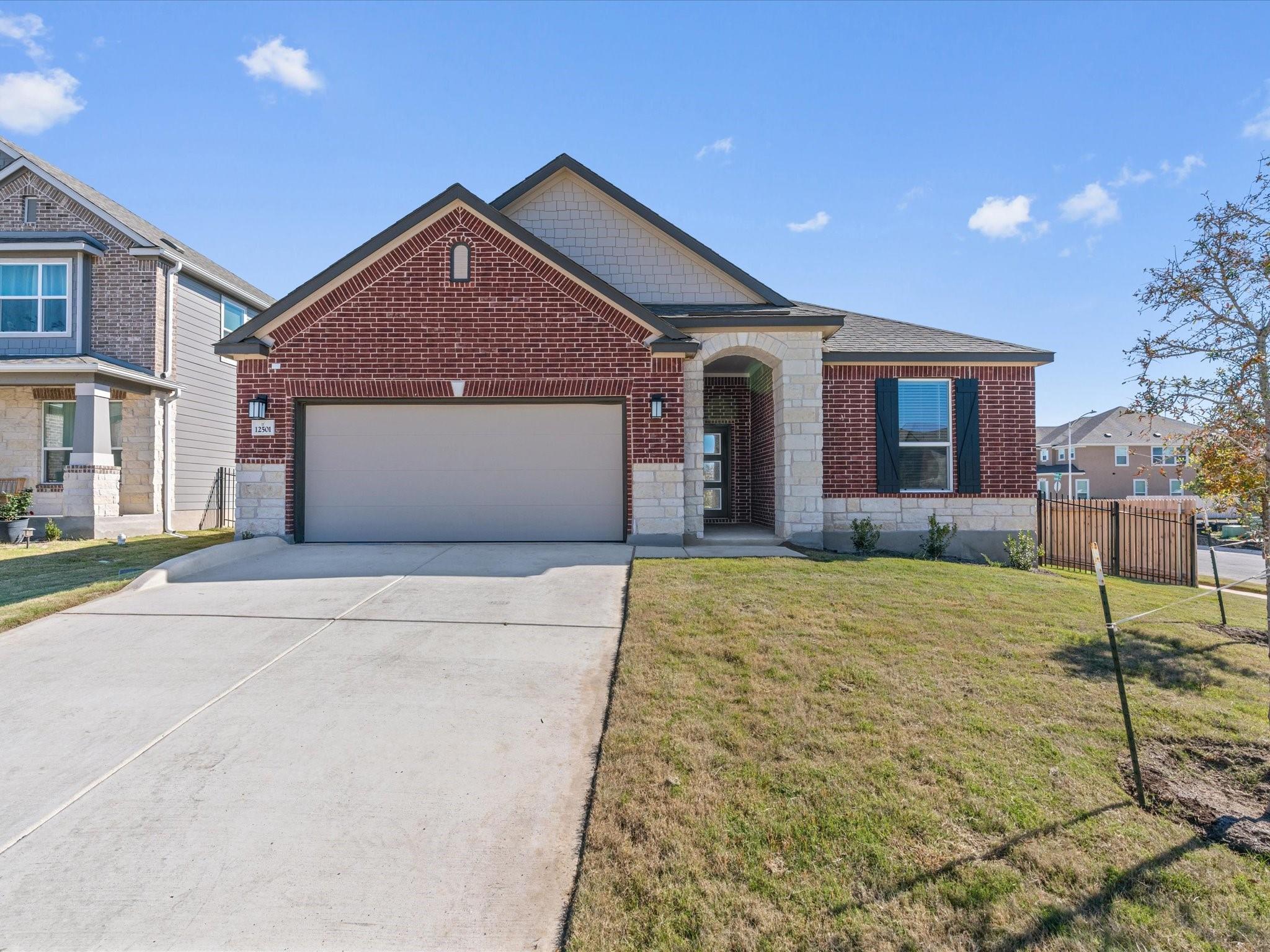 12501 Chumleys St, Manor, TX 78653