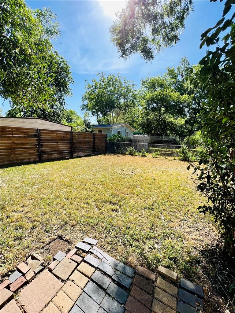 1914 Cullen Ave # B, Austin, TX 78757