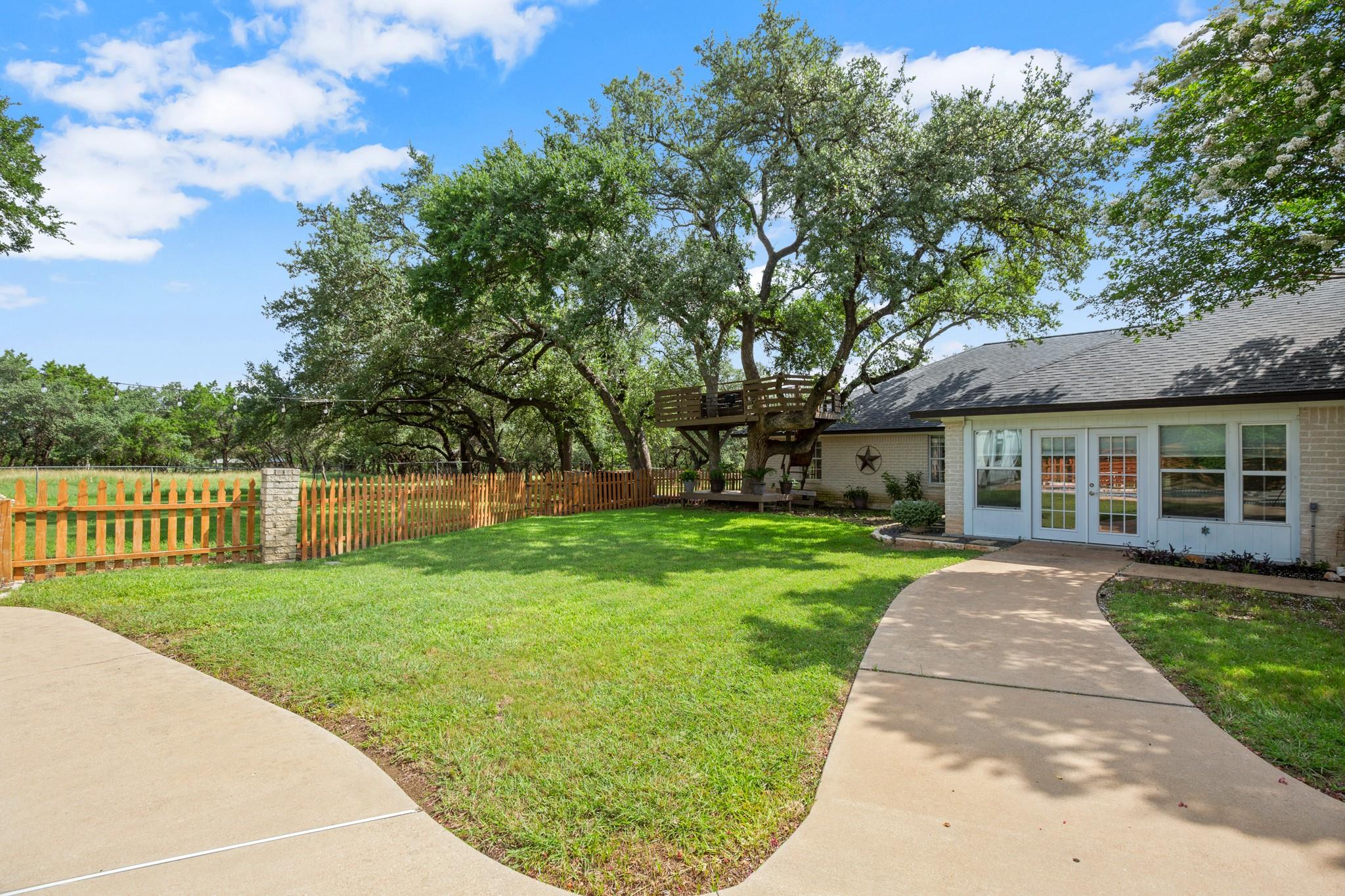 350 Lost River Rd, Georgetown, TX 78628