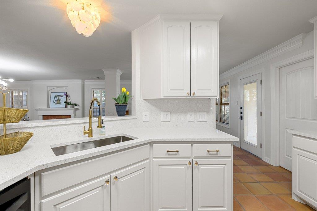 2009 Winsted Ln # A, Austin, TX 78703