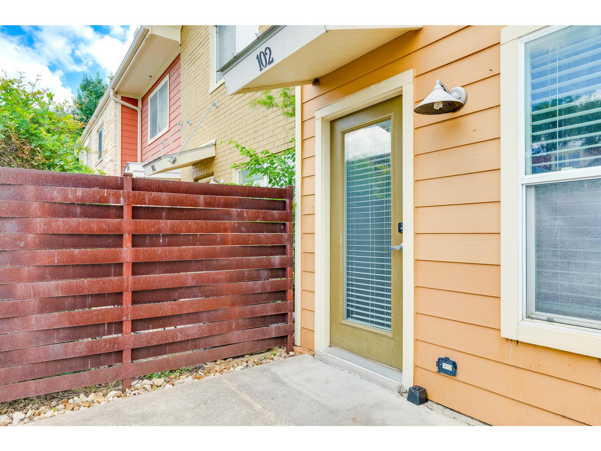 1101 Grove Blvd # 102, Austin, TX 78741