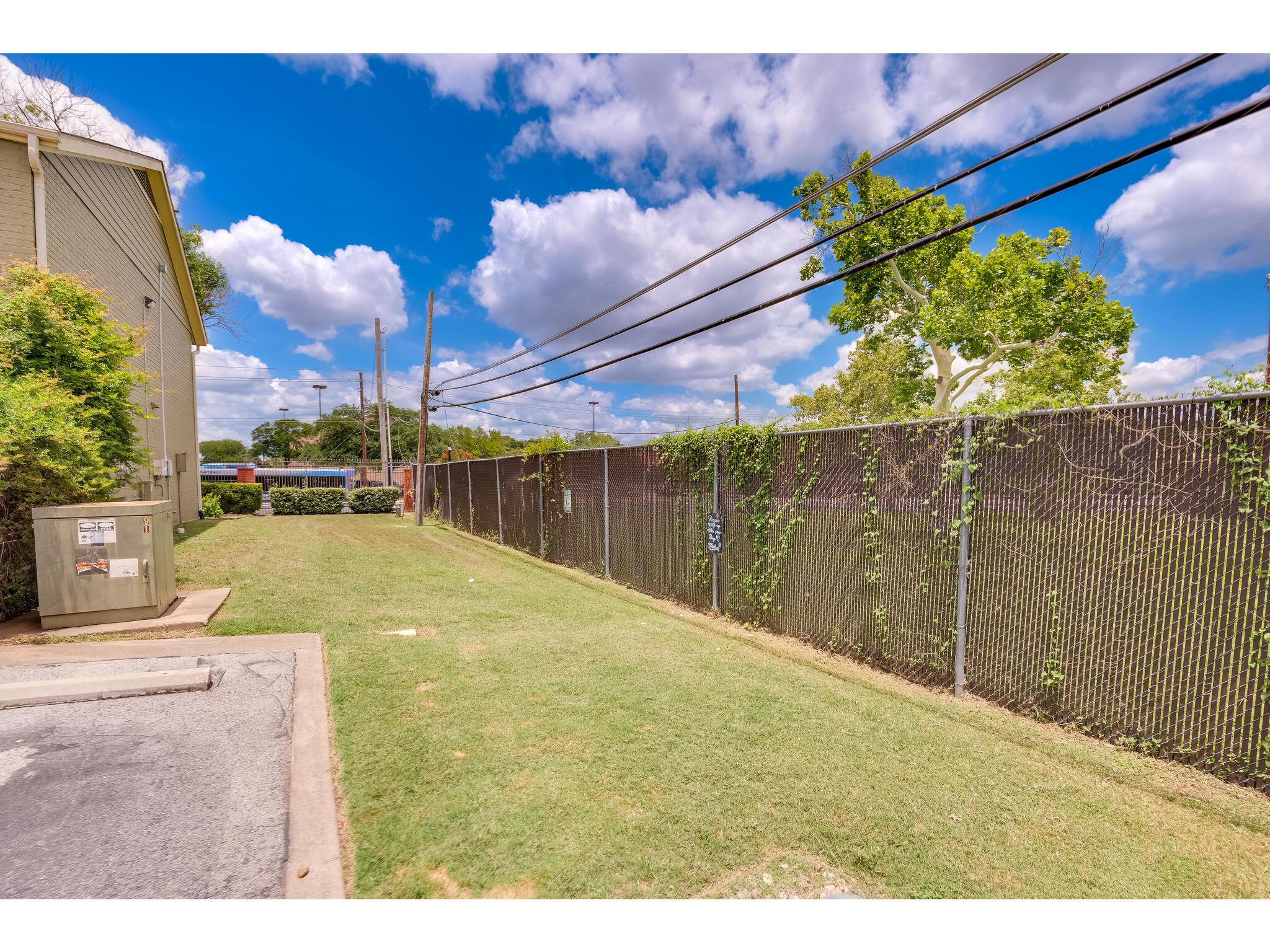 1101 Grove Blvd # 102, Austin, TX 78741