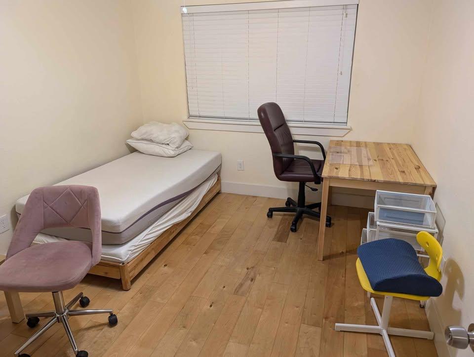 909 Reinli St # 136, Austin, TX 78751