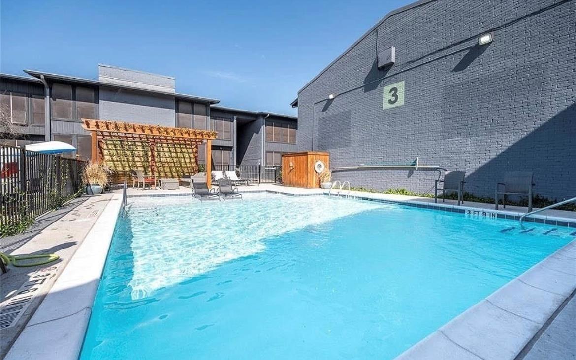 909 Reinli St # 136, Austin, TX 78751