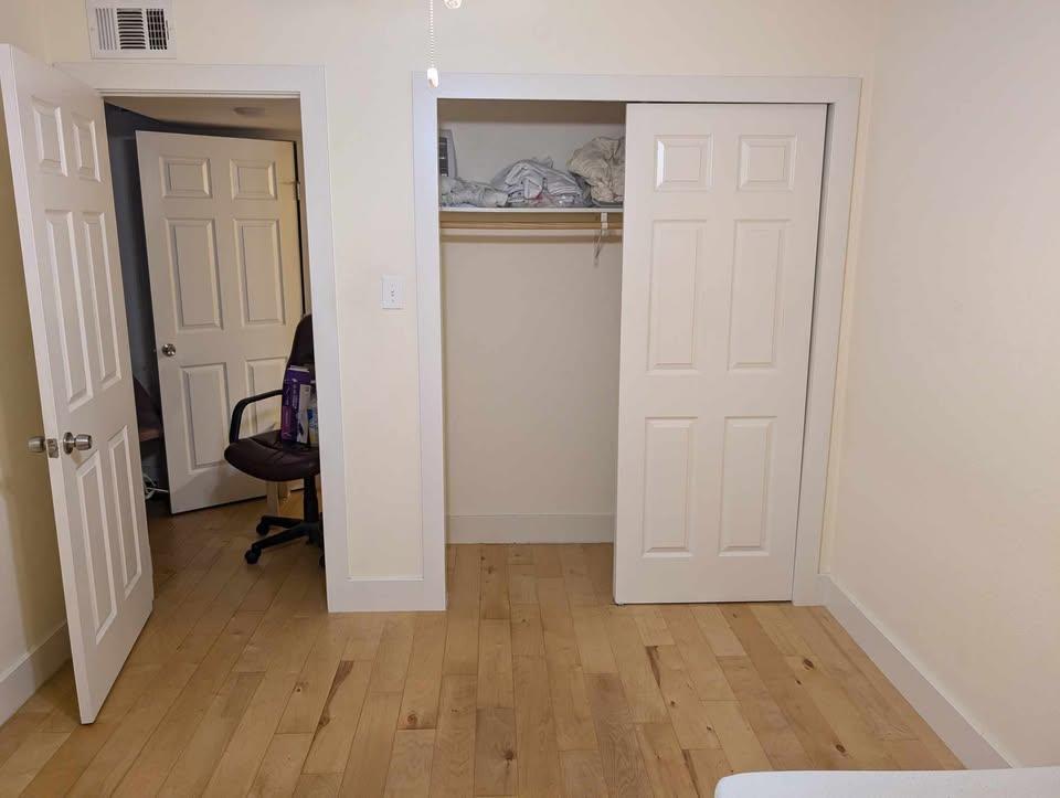 909 Reinli St # 136, Austin, TX 78751