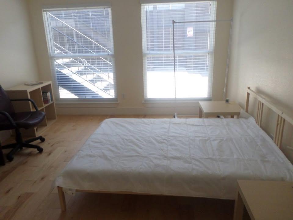 909 Reinli St # 136, Austin, TX 78751