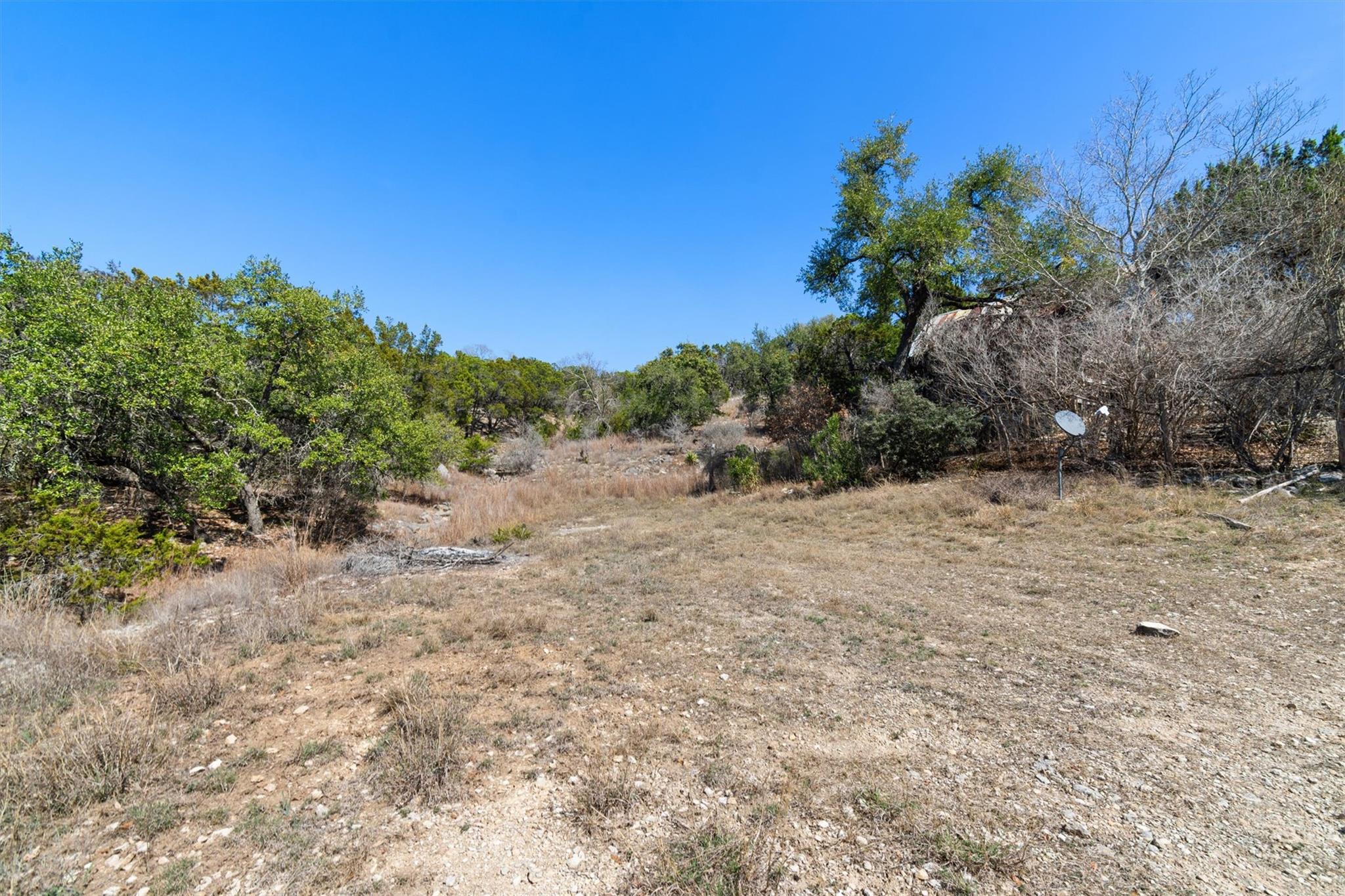 411 Circle Dr, Wimberley, TX 78676