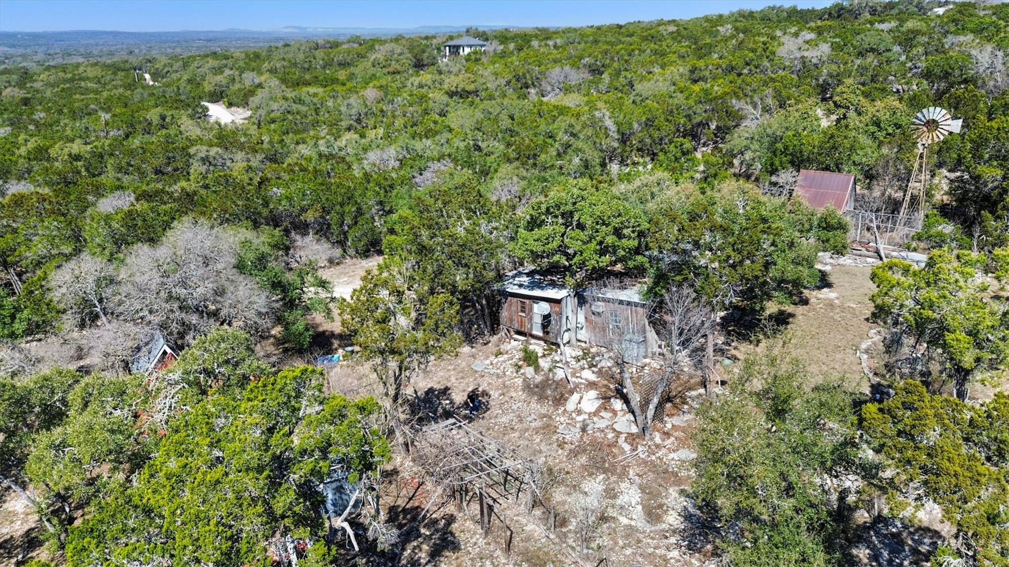 411 Circle Dr, Wimberley, TX 78676