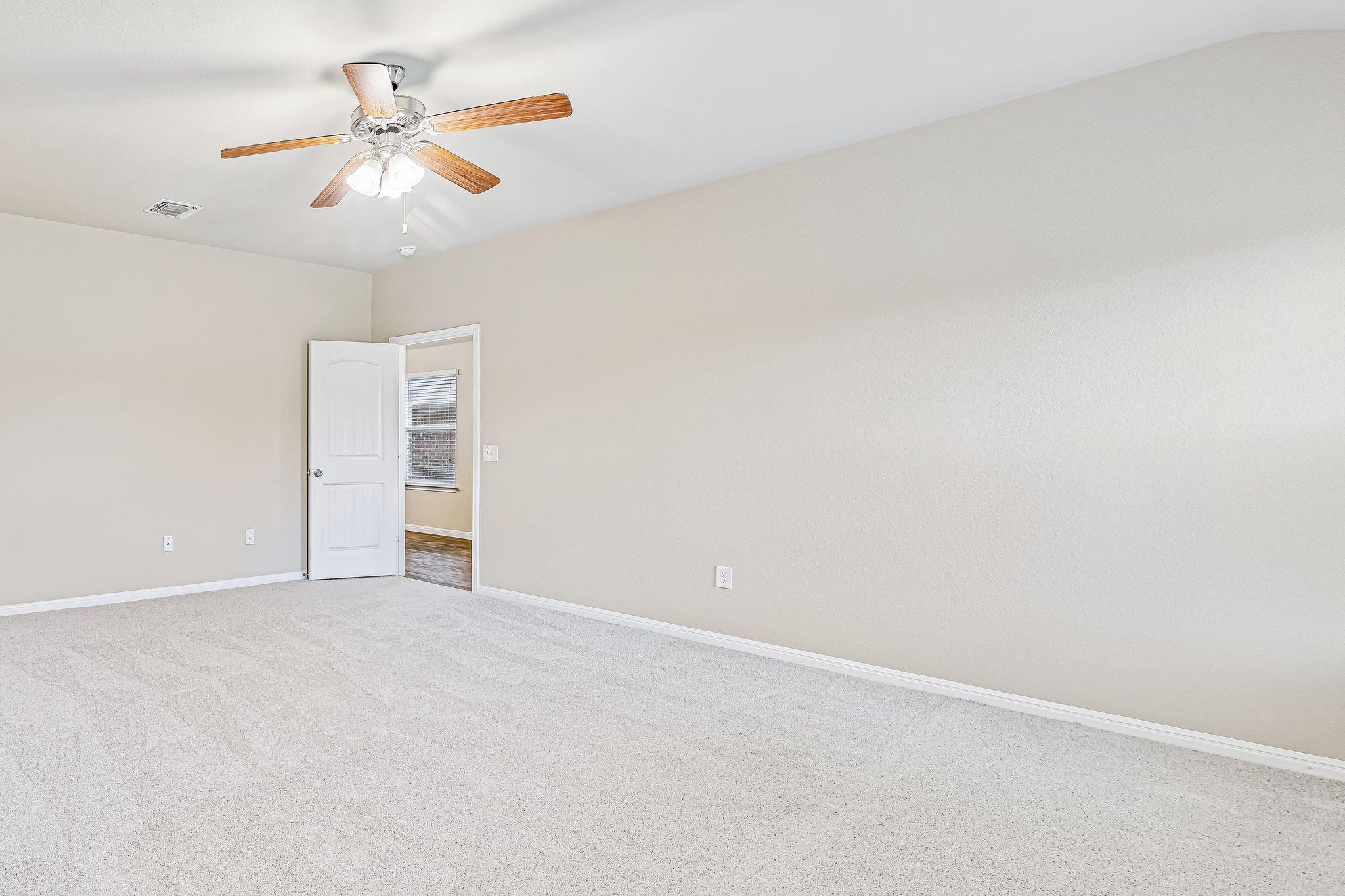 10604 Menominee Falls Ln, Austin, TX 78754