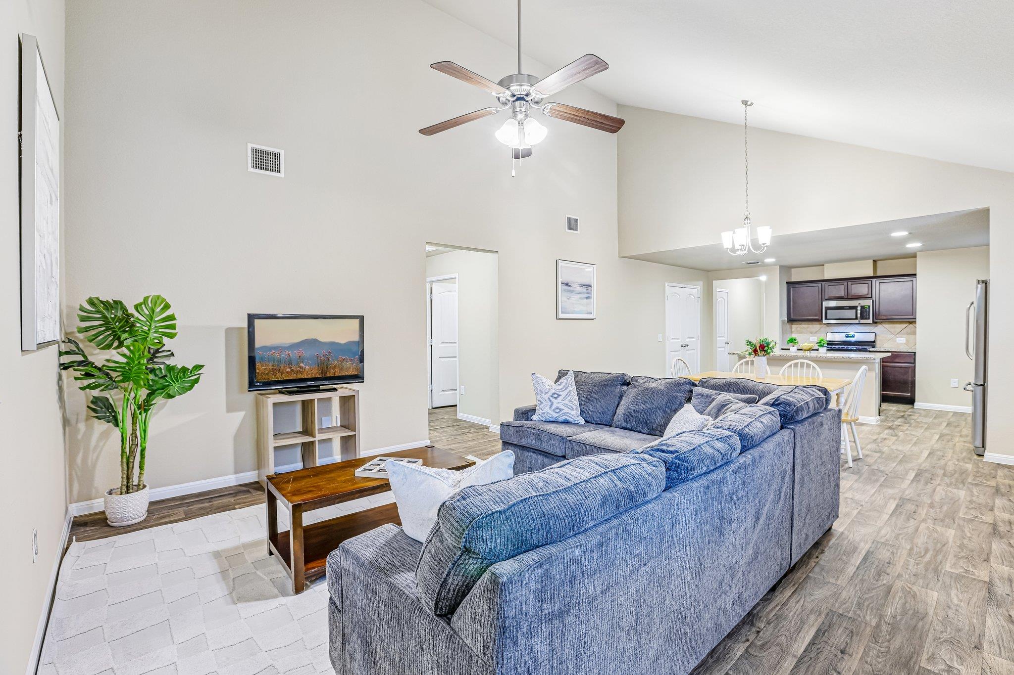 10604 Menominee Falls Ln, Austin, TX 78754