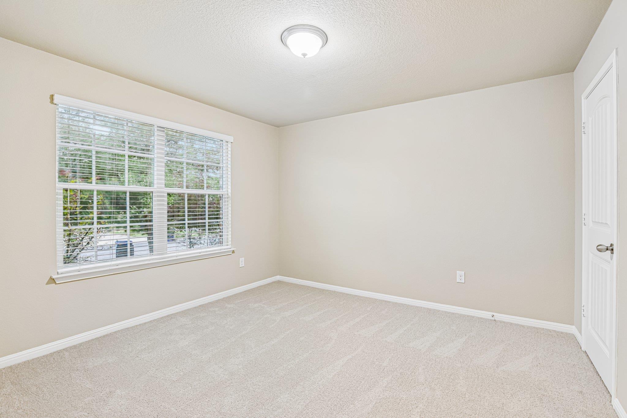 10604 Menominee Falls Ln, Austin, TX 78754
