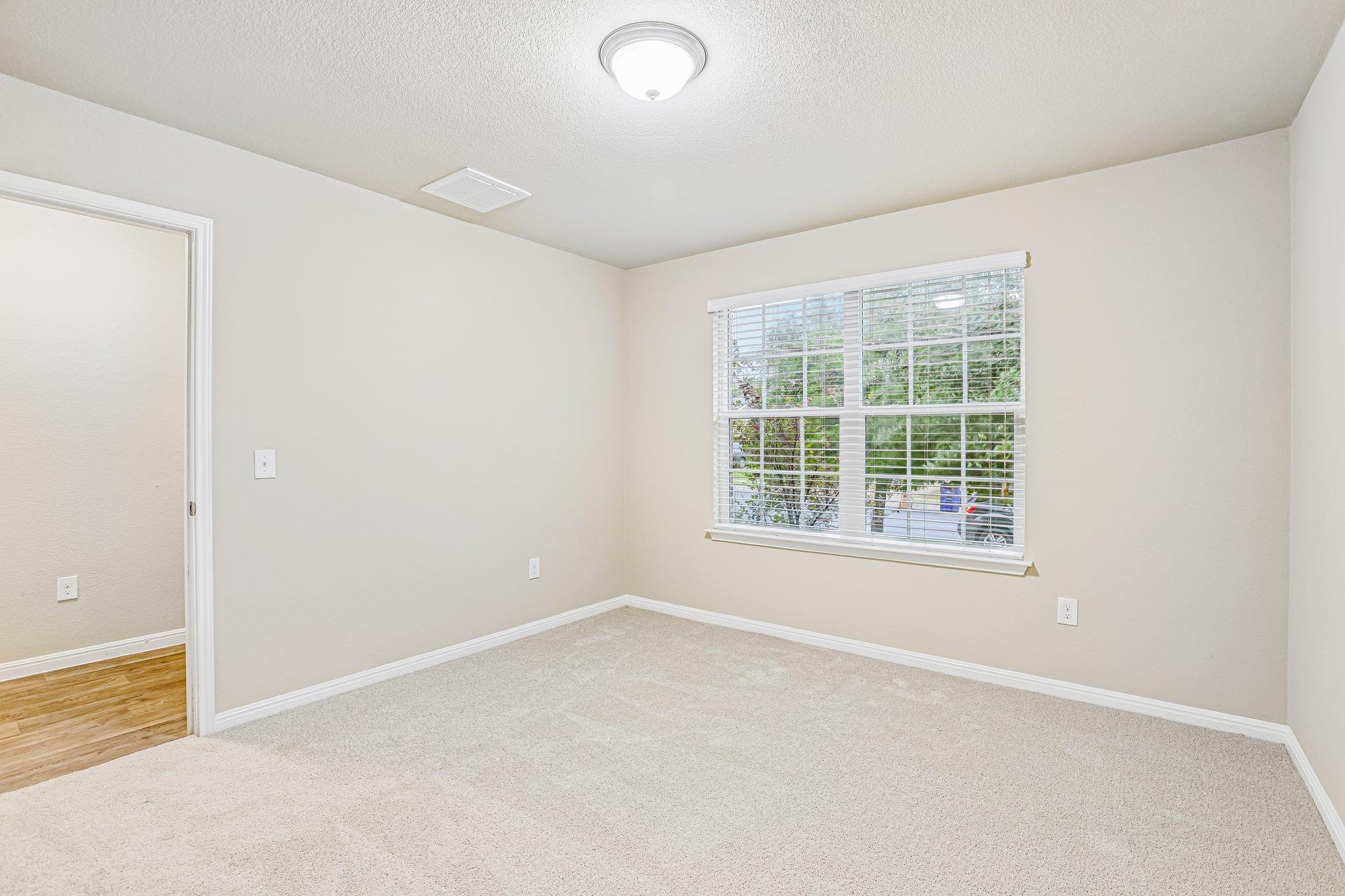 10604 Menominee Falls Ln, Austin, TX 78754
