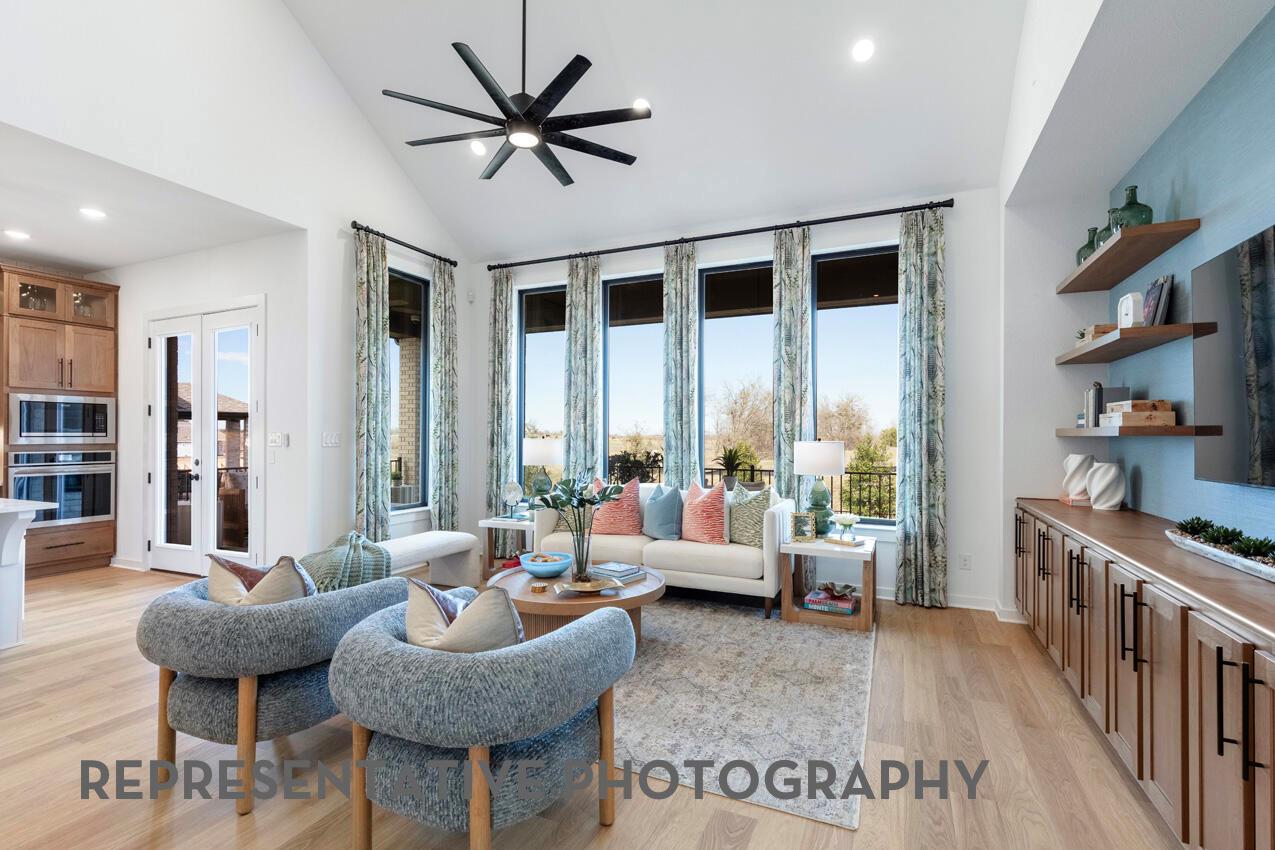 129 Las Posas Dr, Liberty Hill, TX 78642