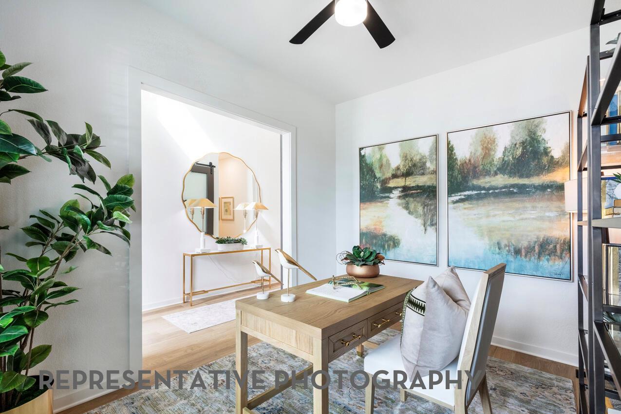 129 Las Posas Dr, Liberty Hill, TX 78642