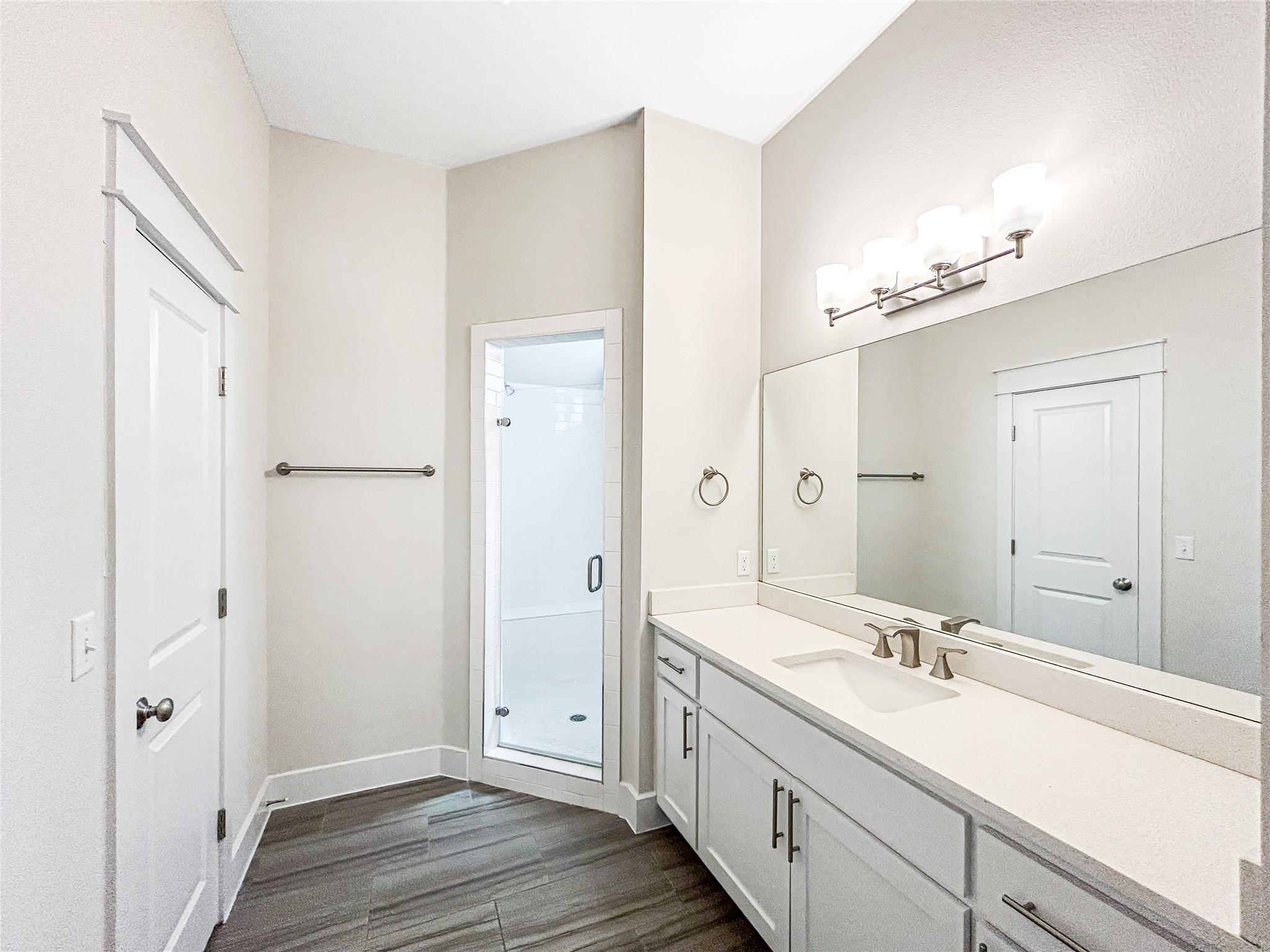 13001 Hymeadow Dr # 24, Austin, TX 78729