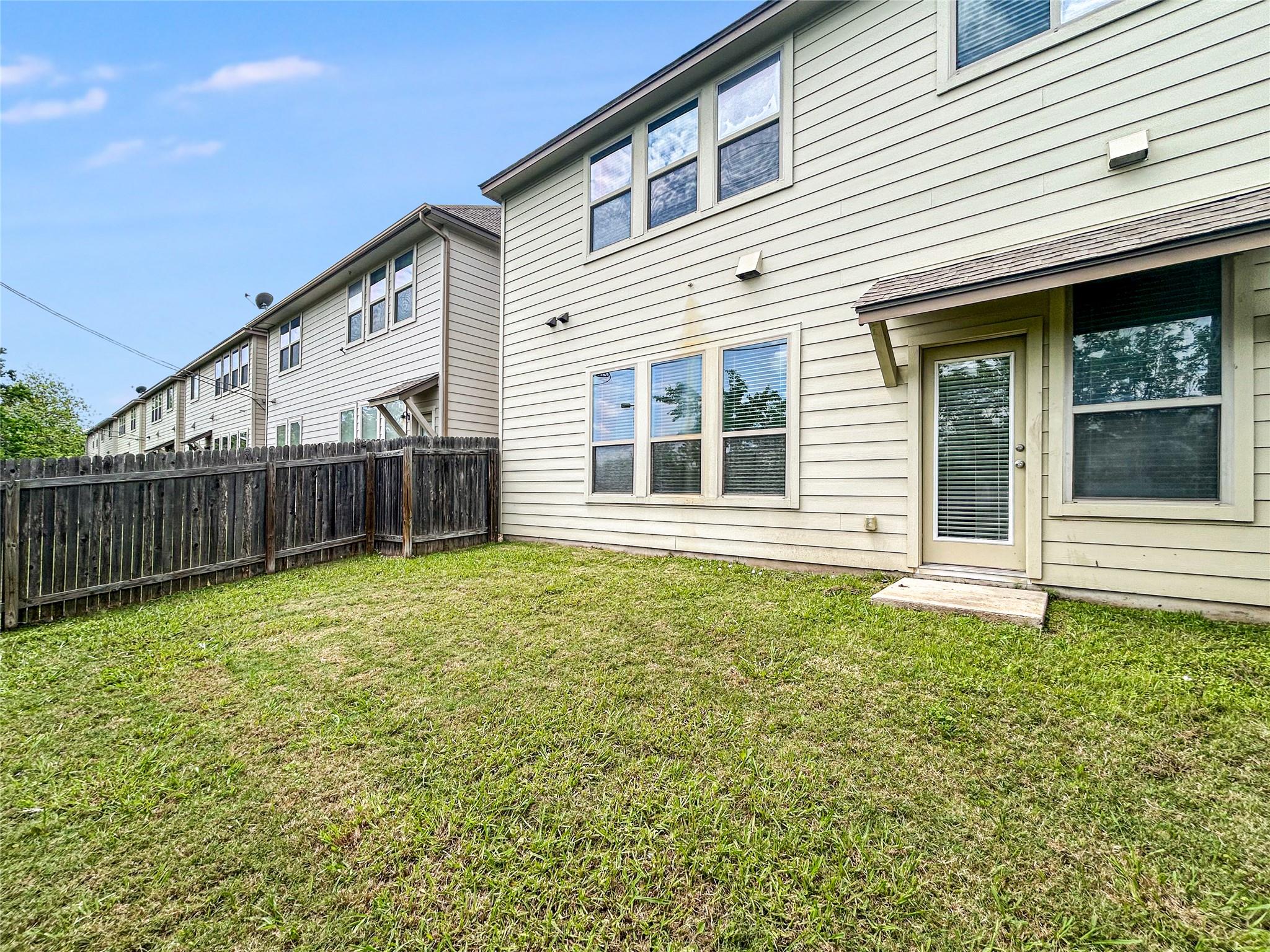 13001 Hymeadow Dr # 24, Austin, TX 78729