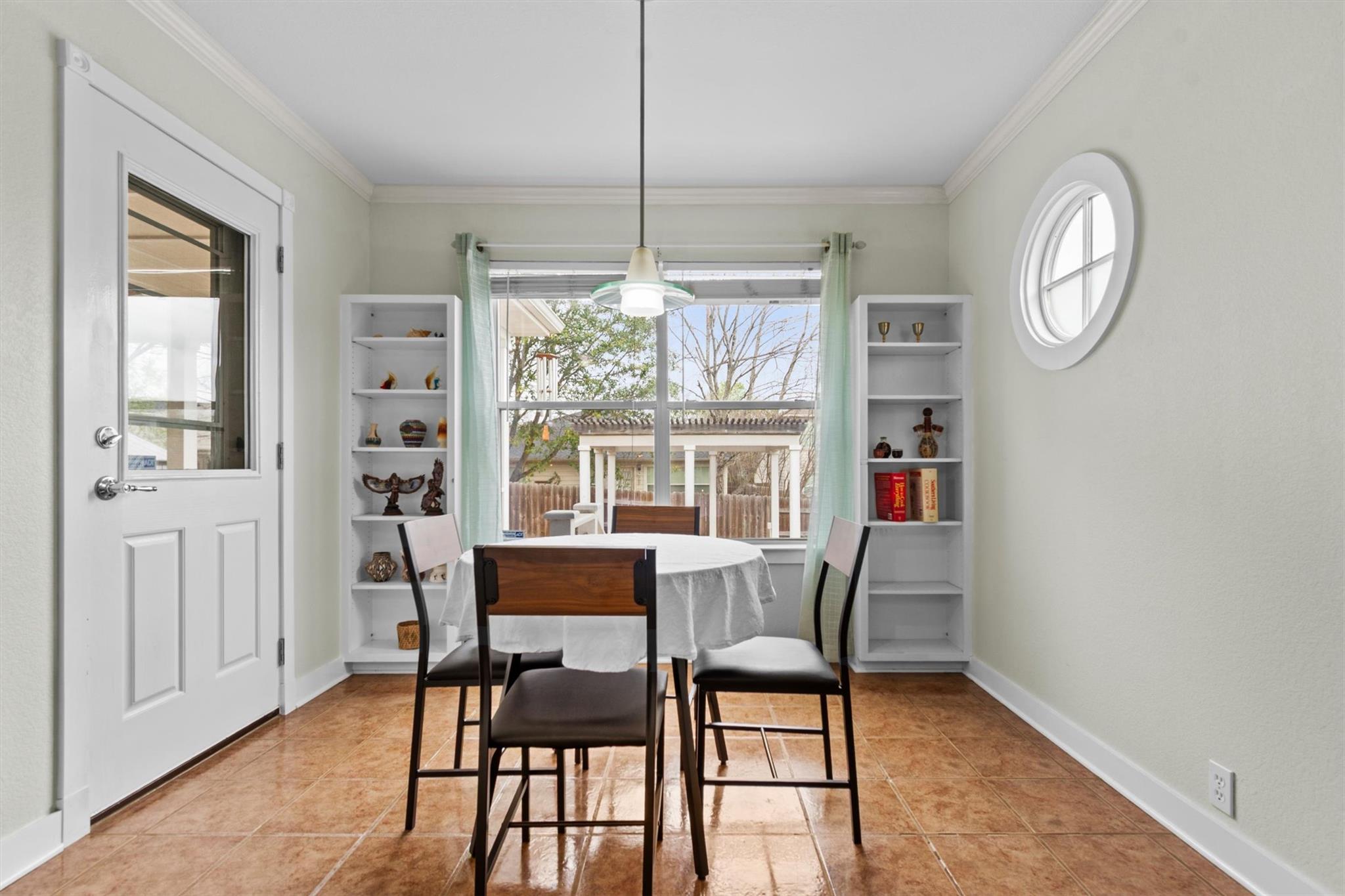 1270 Sweet Gum, Kyle, TX 78640