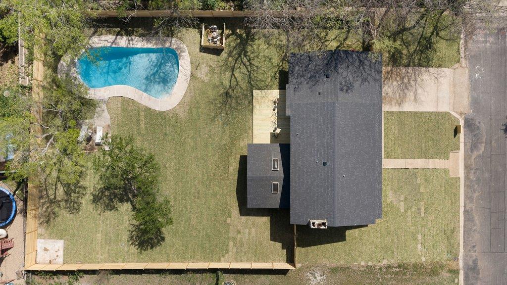 2210 Comburg Castle Way, Austin, TX 78748