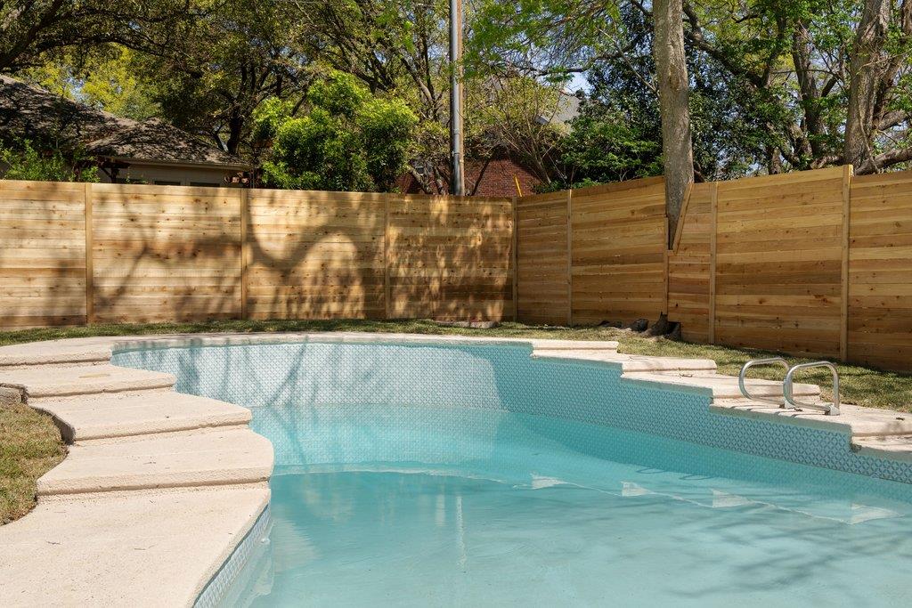 2210 Comburg Castle Way, Austin, TX 78748