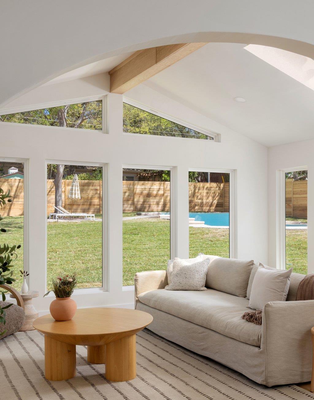 2210 Comburg Castle Way, Austin, TX 78748