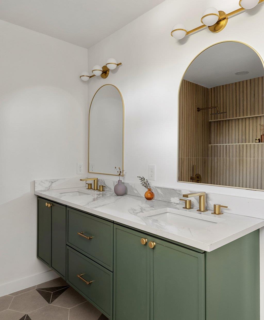 2210 Comburg Castle Way, Austin, TX 78748