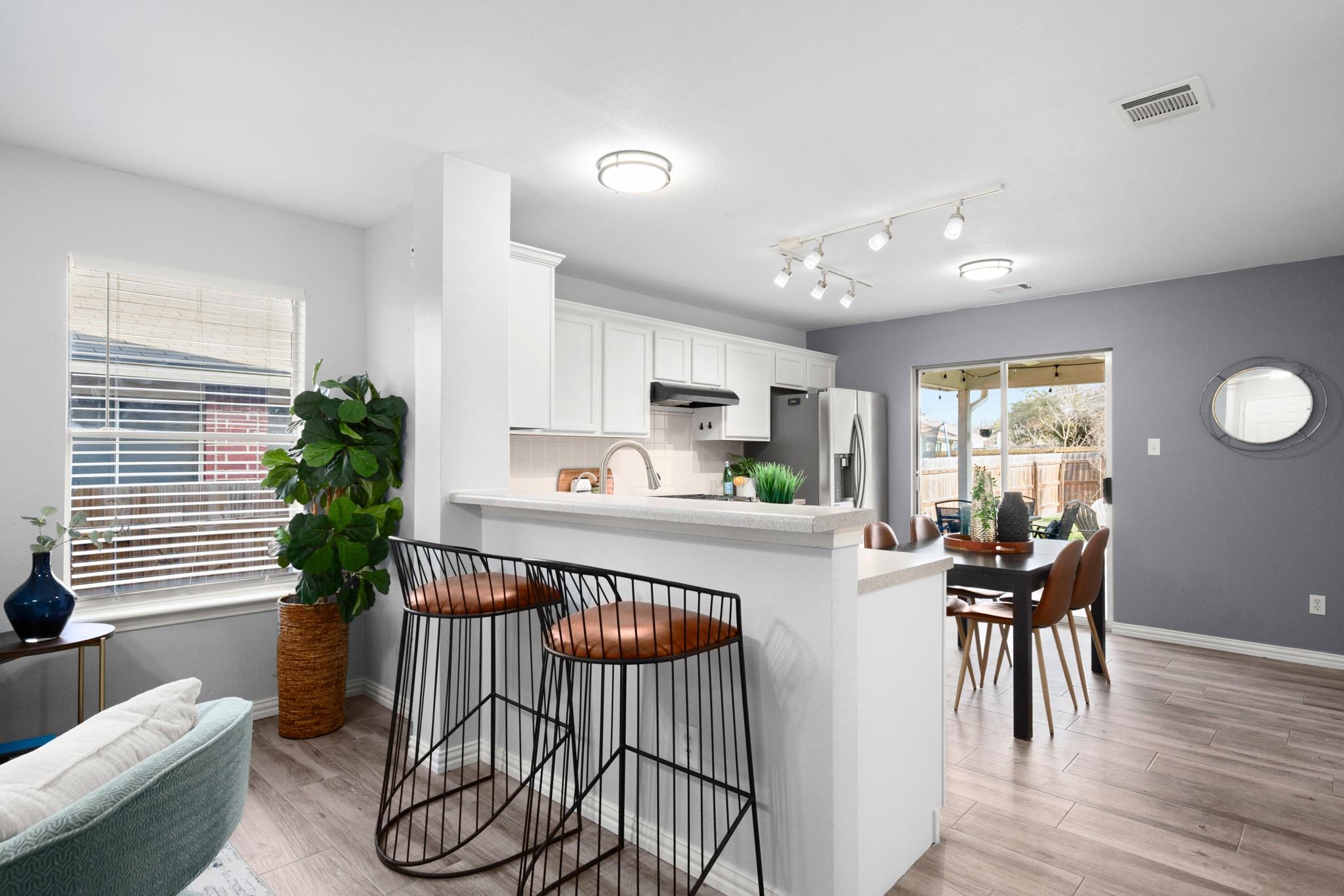 1028 Stacias Way, Pflugerville, TX 78660