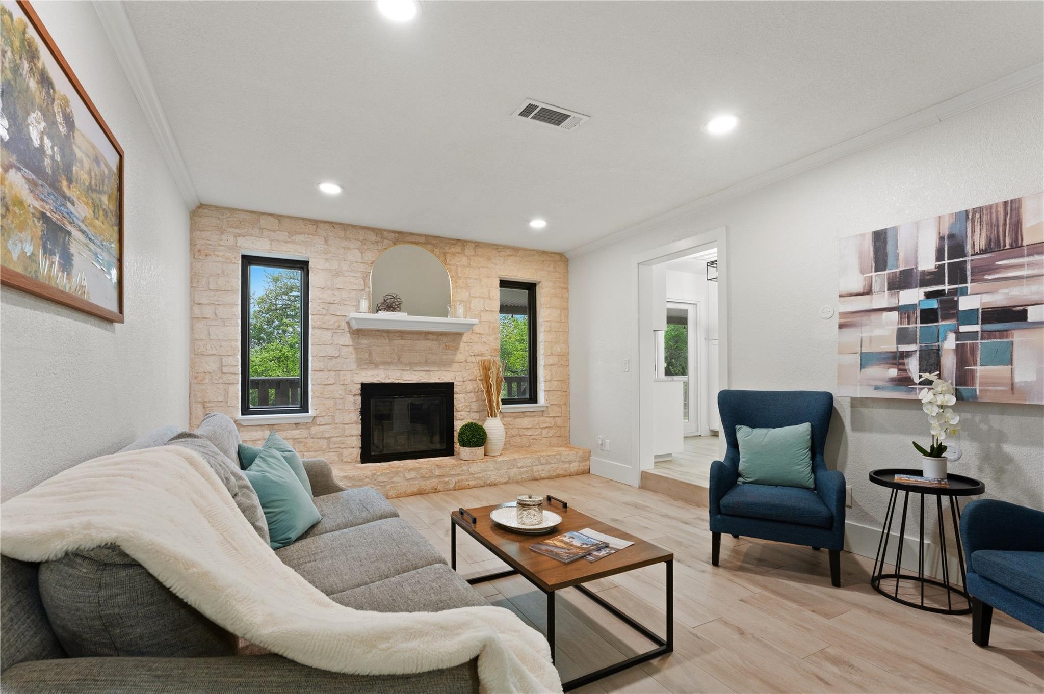 612 Canyon Rim Dr, Dripping Springs, TX 78620