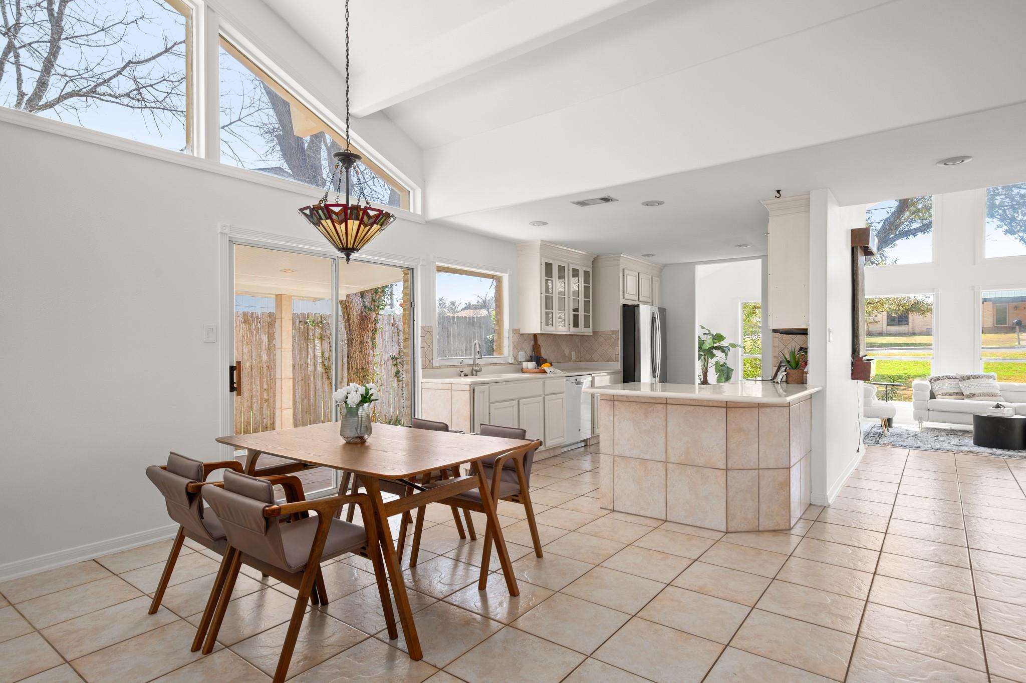 209 Ridgecrest Rd, Georgetown, TX 78628