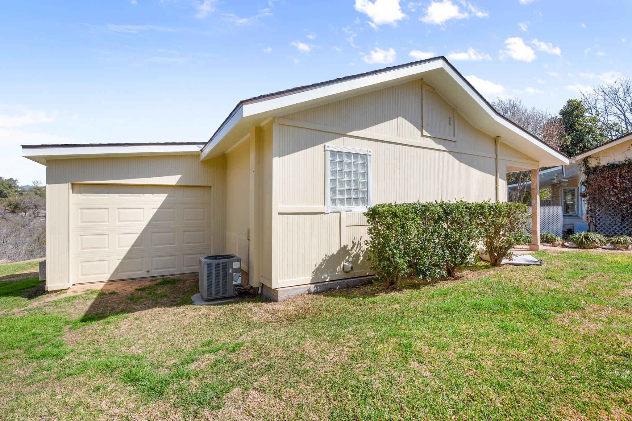 209 Ridgecrest Rd, Georgetown, TX 78628