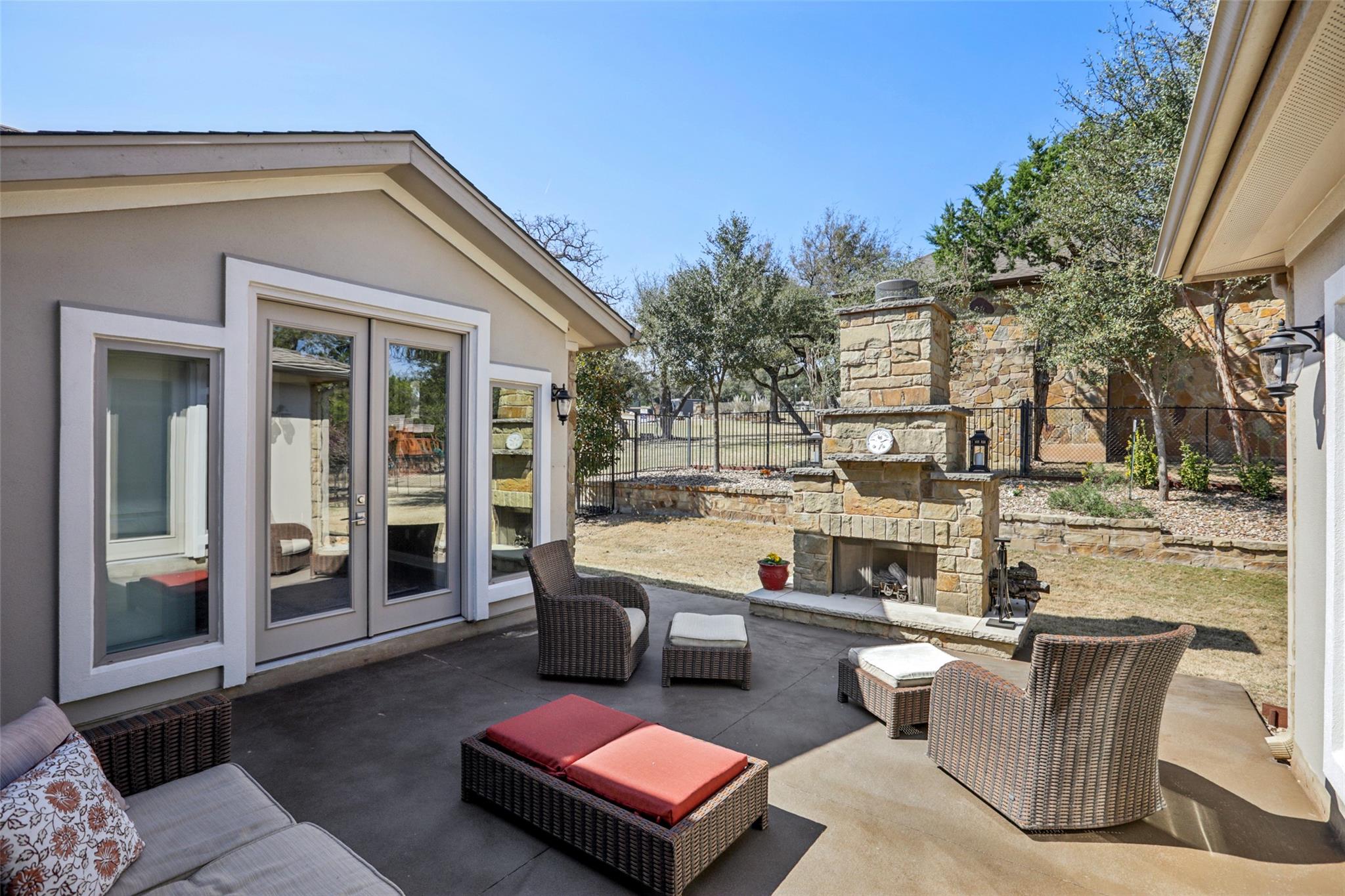 1000 Jonathan Cv, Georgetown, TX 78628