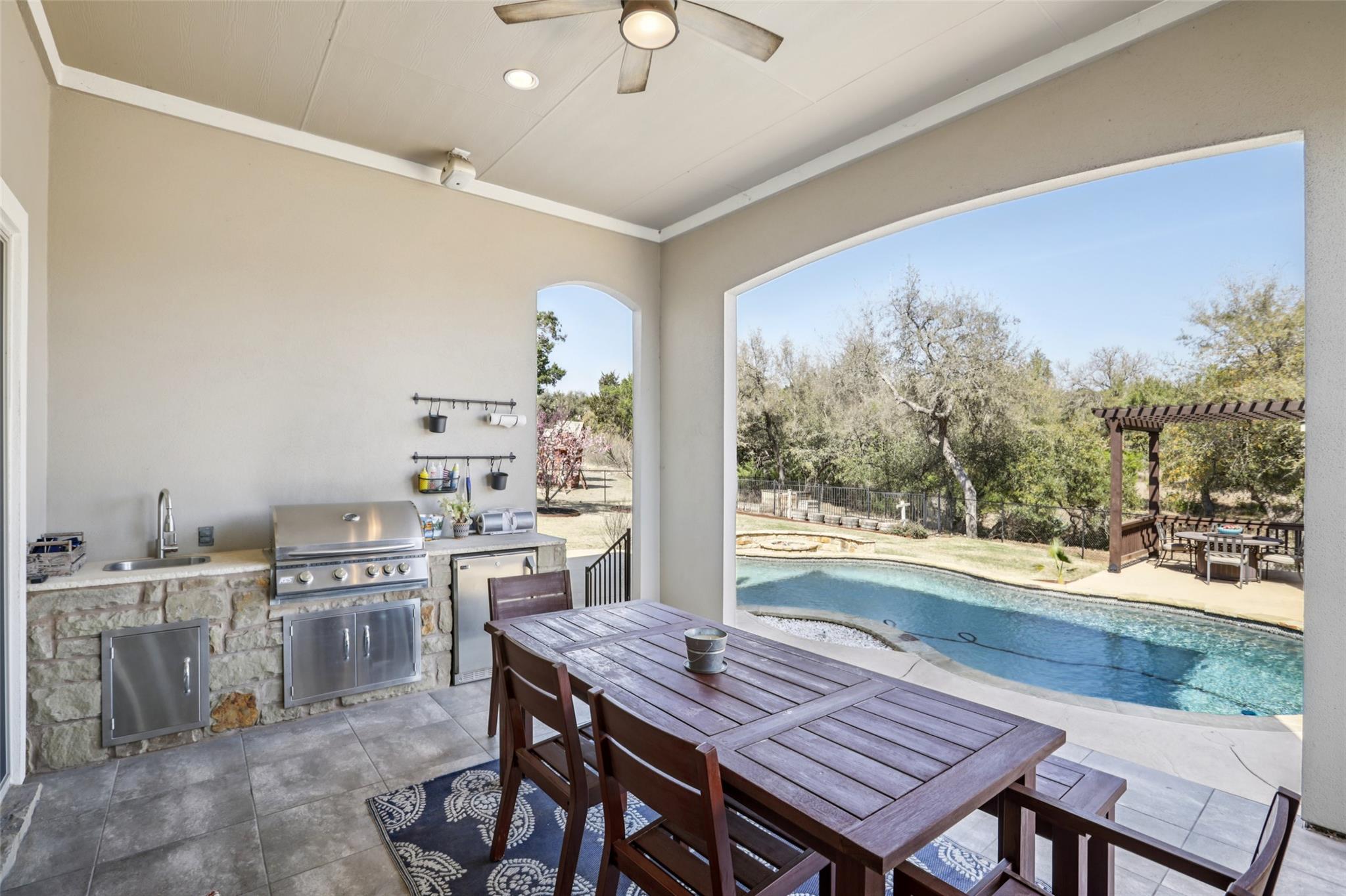 1000 Jonathan Cv, Georgetown, TX 78628