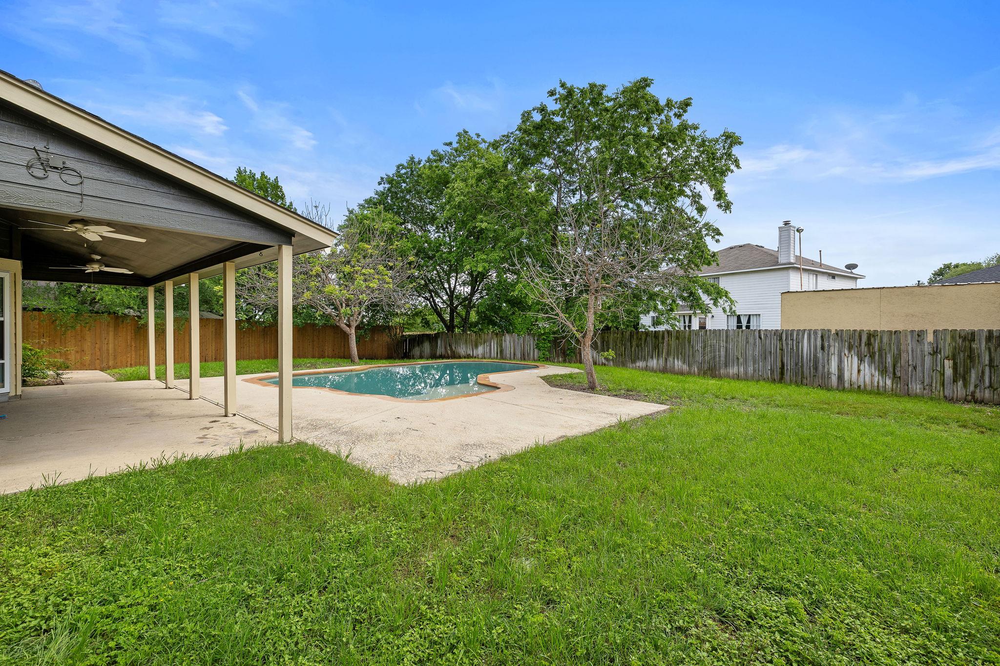 1610 Jennifer Ct, Round Rock, TX 78664