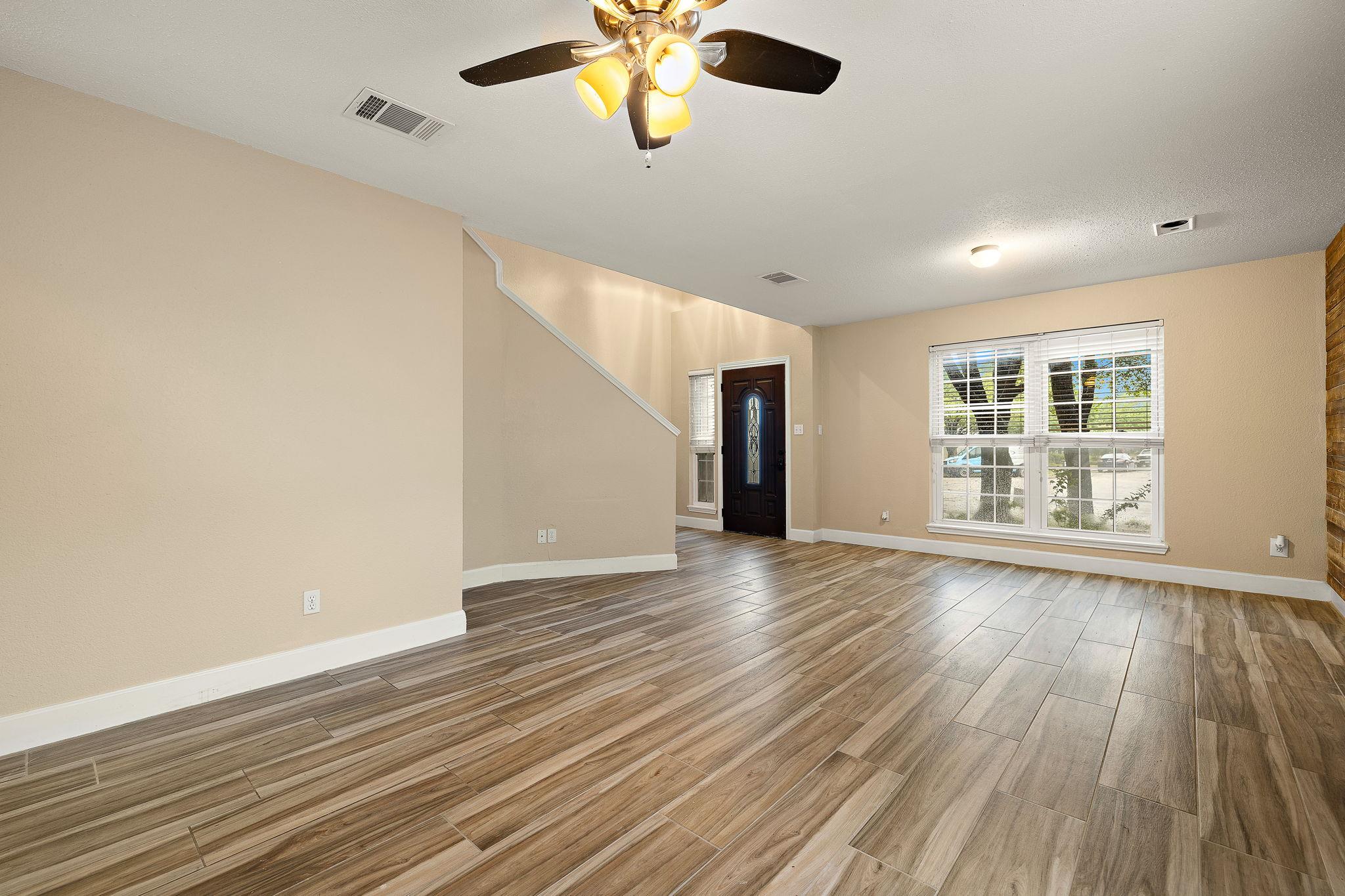 1610 Jennifer Ct, Round Rock, TX 78664