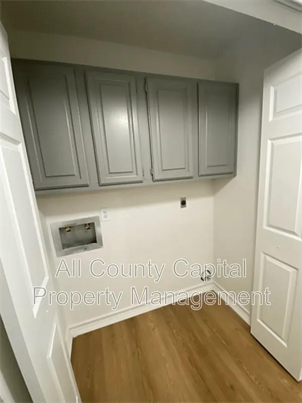 829 Ken St # B, Austin, TX 78758