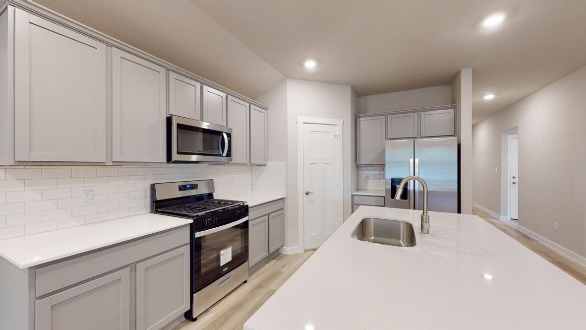 317 Dobson Dr, Killeen, TX 76542