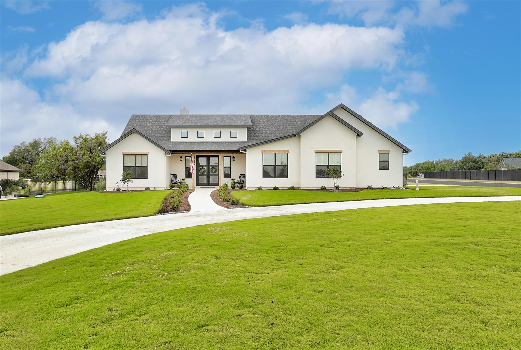 113 Crystal Ln, Georgetown, TX 78633