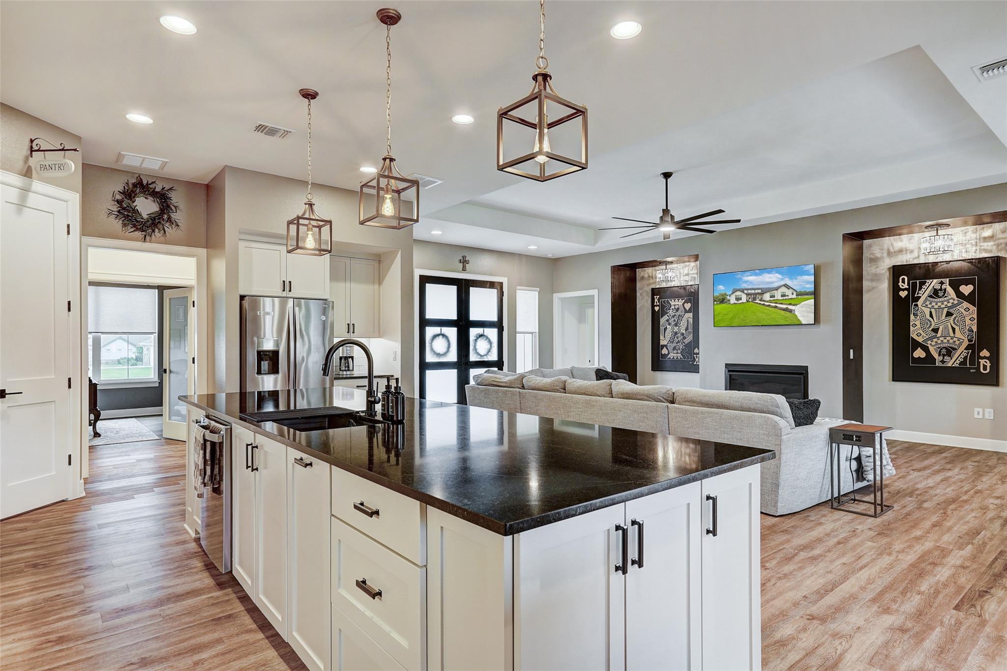 113 Crystal Ln, Georgetown, TX 78633