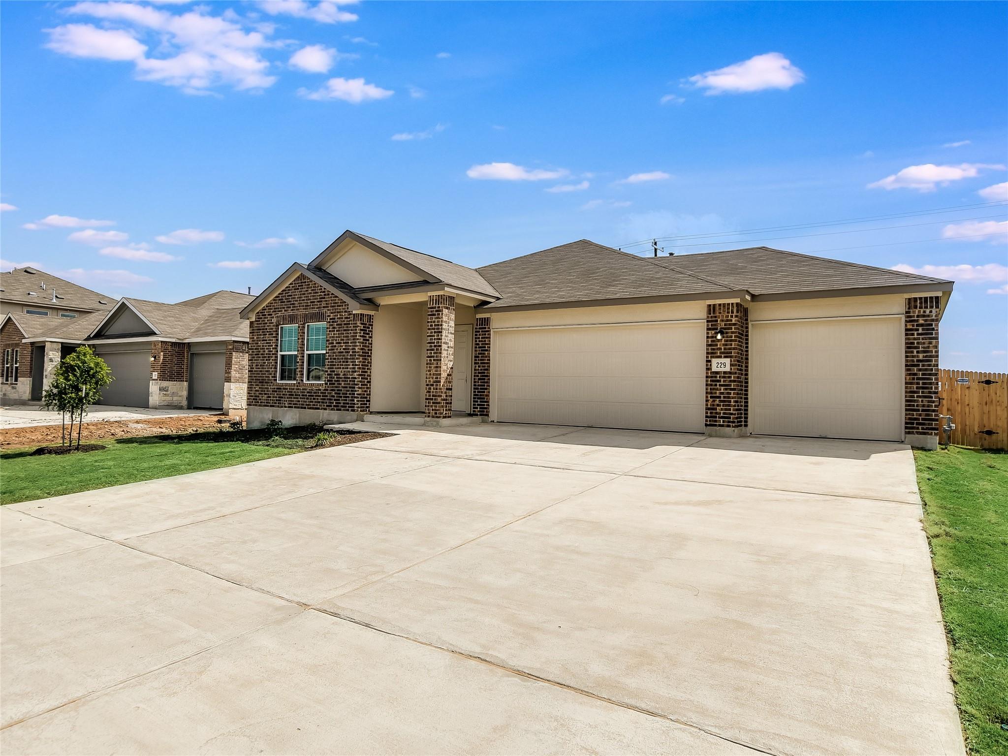 229 Vortex Pass, Kyle, TX 78640