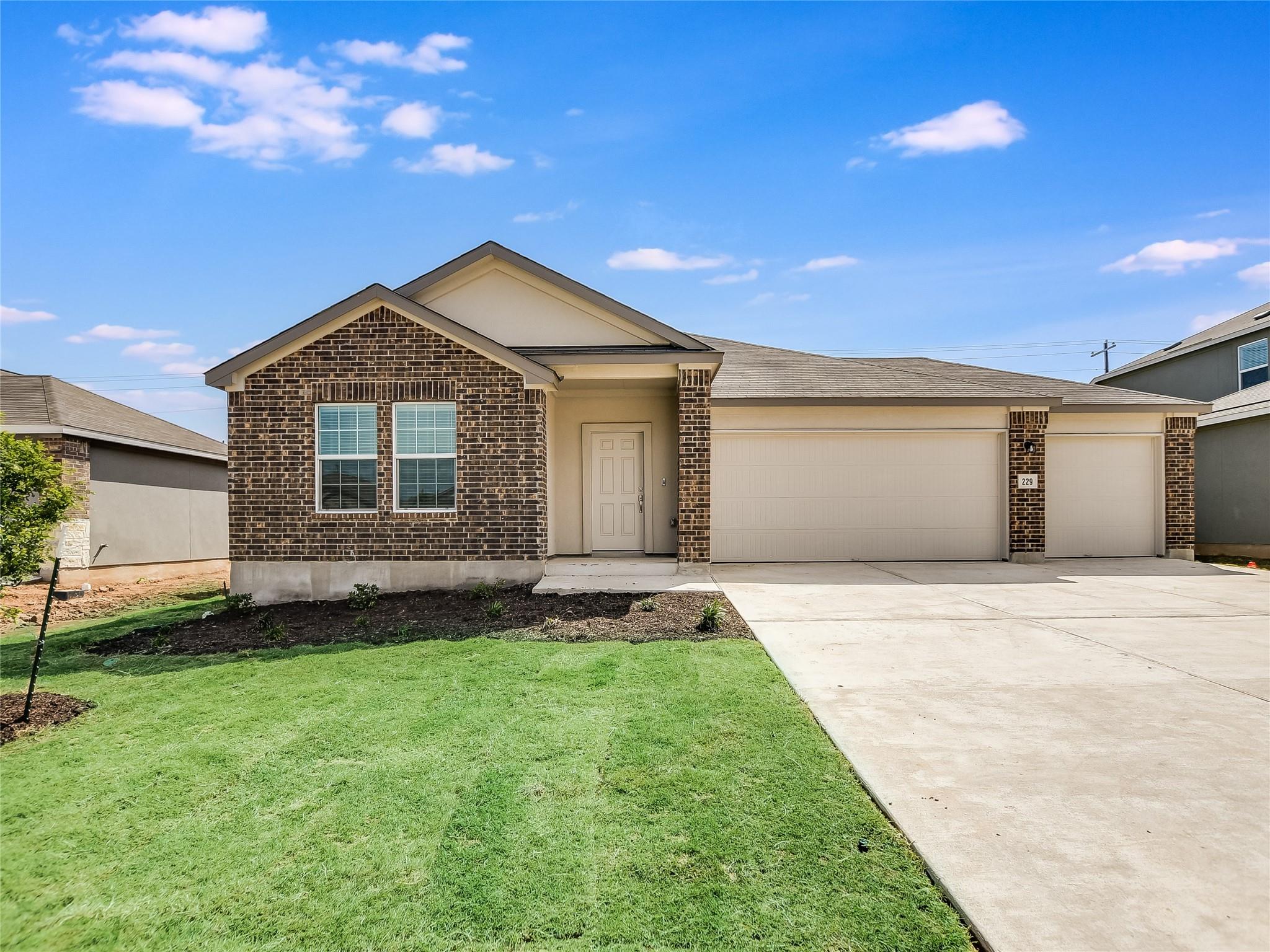 229 Vortex Pass, Kyle, TX 78640