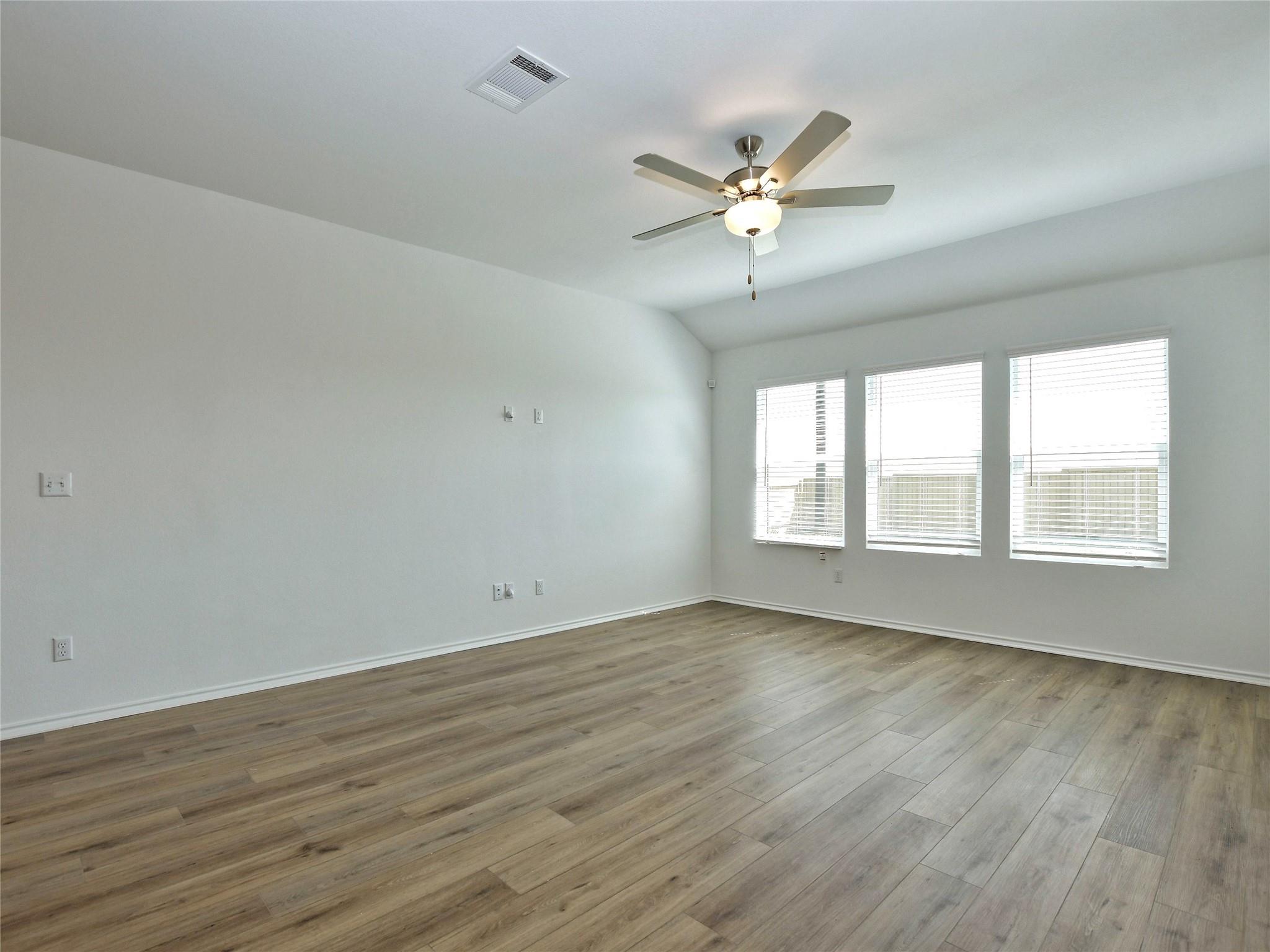 229 Vortex Pass, Kyle, TX 78640